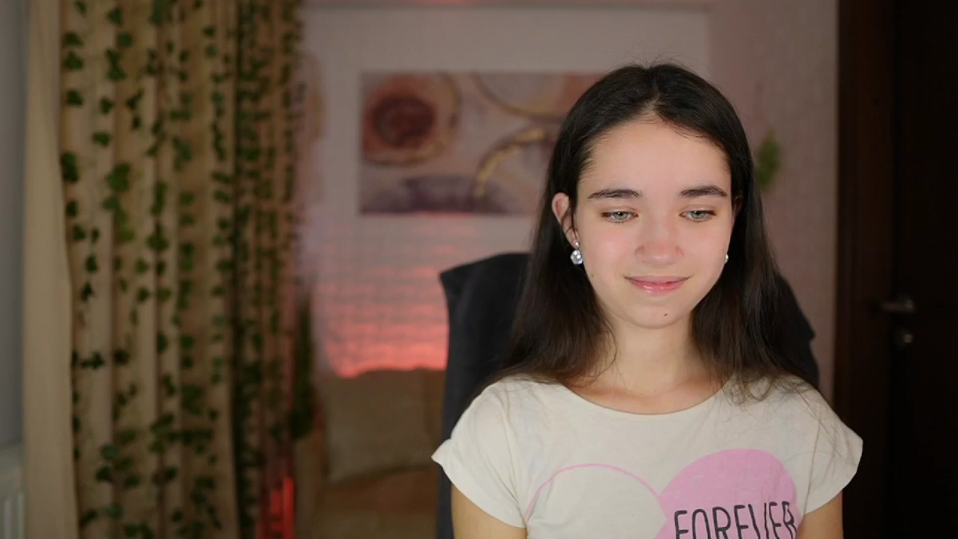 Gallery image thumbnail from Gia_Paige18's myfreecams stream on, 11/26/2024, 15:01 image 8 of 20