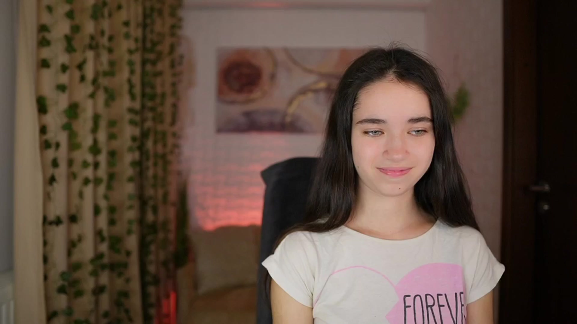 Gallery image thumbnail from Gia_Paige18's myfreecams stream on, 11/26/2024, 18:13 image 2 of 20