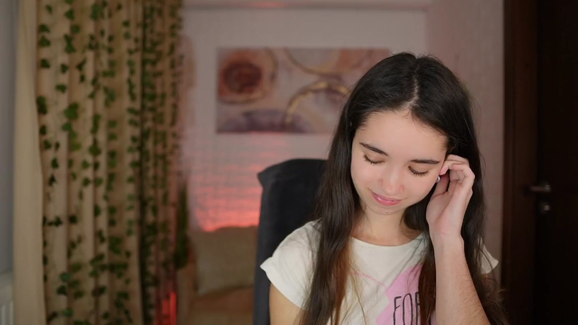 Gallery image thumbnail from Gia_Paige18's myfreecams stream on, 11/26/2024, 18:13 image 13 of 20
