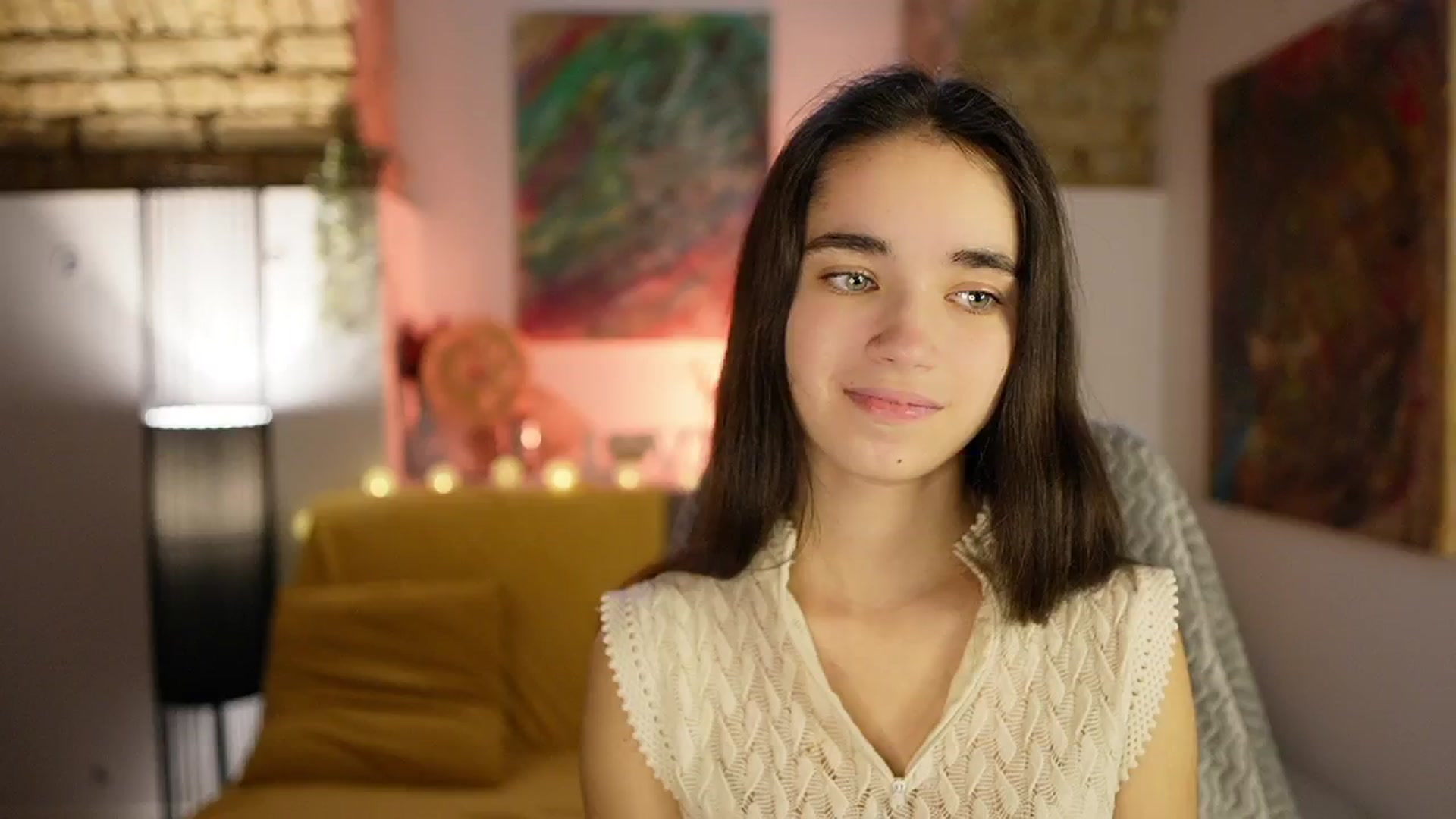 Gallery image thumbnail from Gia_Paige18's myfreecams stream on, 12/03/2024, 12:08 image 13 of 20