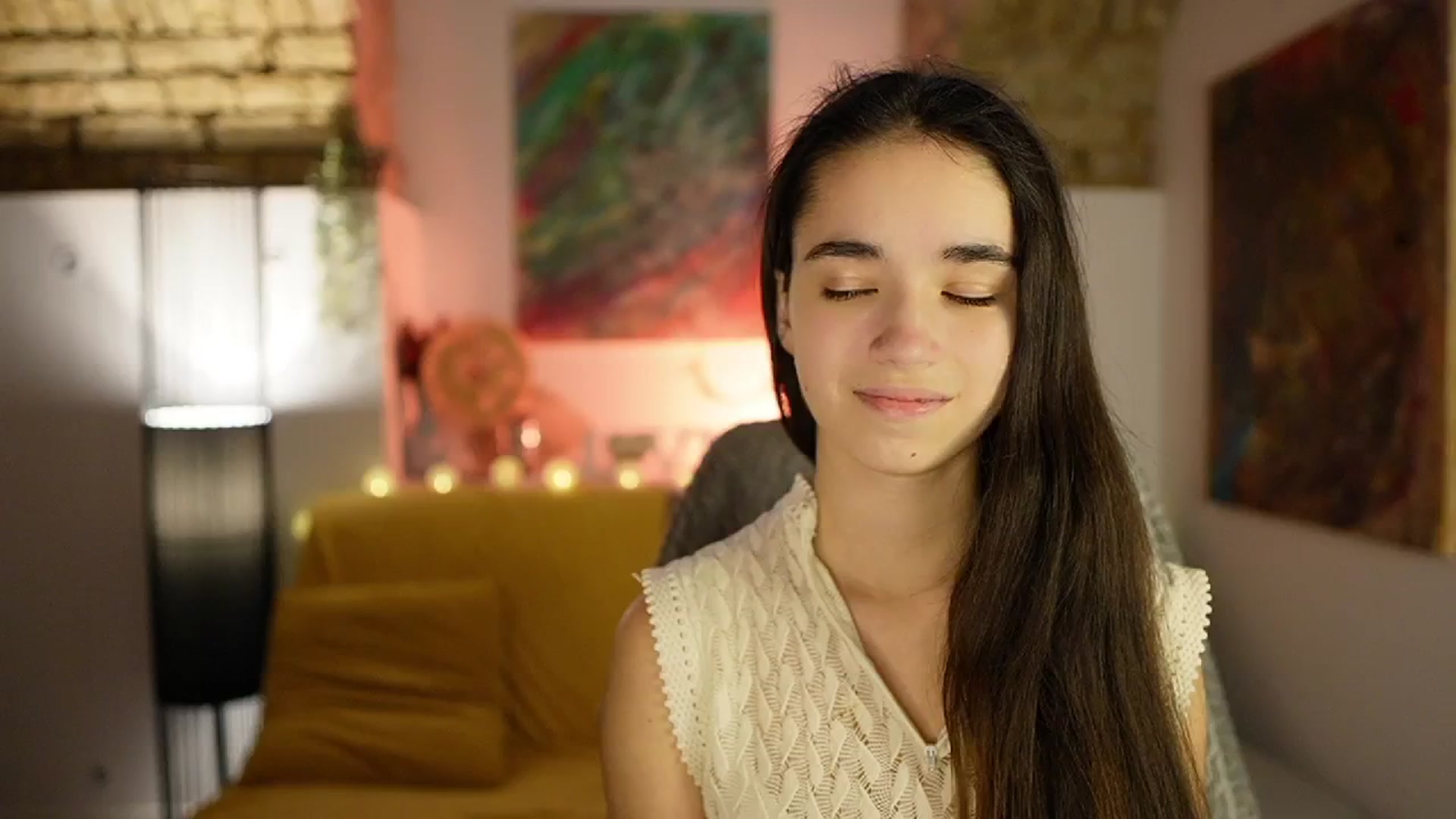 Gallery image thumbnail from Gia_Paige18's myfreecams stream on, 12/03/2024, 13:56 image 8 of 20