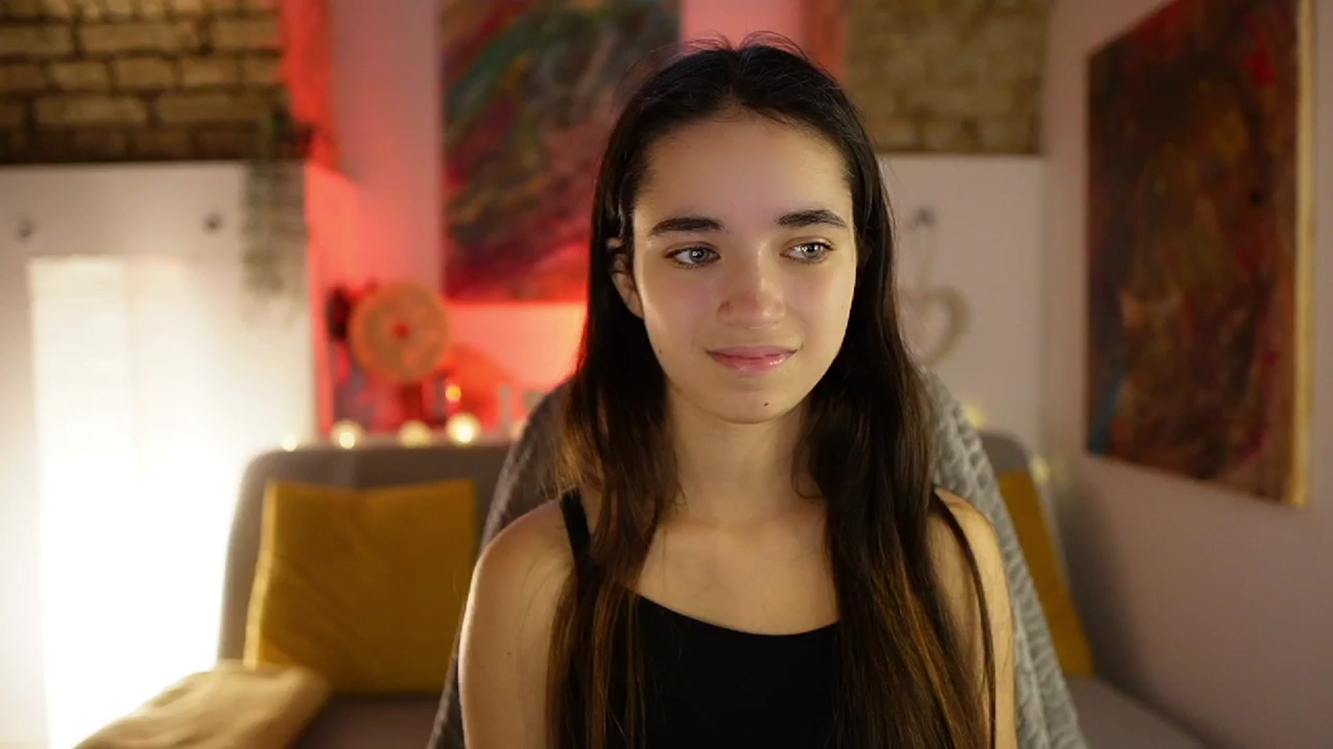 Gallery image thumbnail from Gia_Paige18's myfreecams stream on, 12/05/2024, 11:50 image 17 of 20