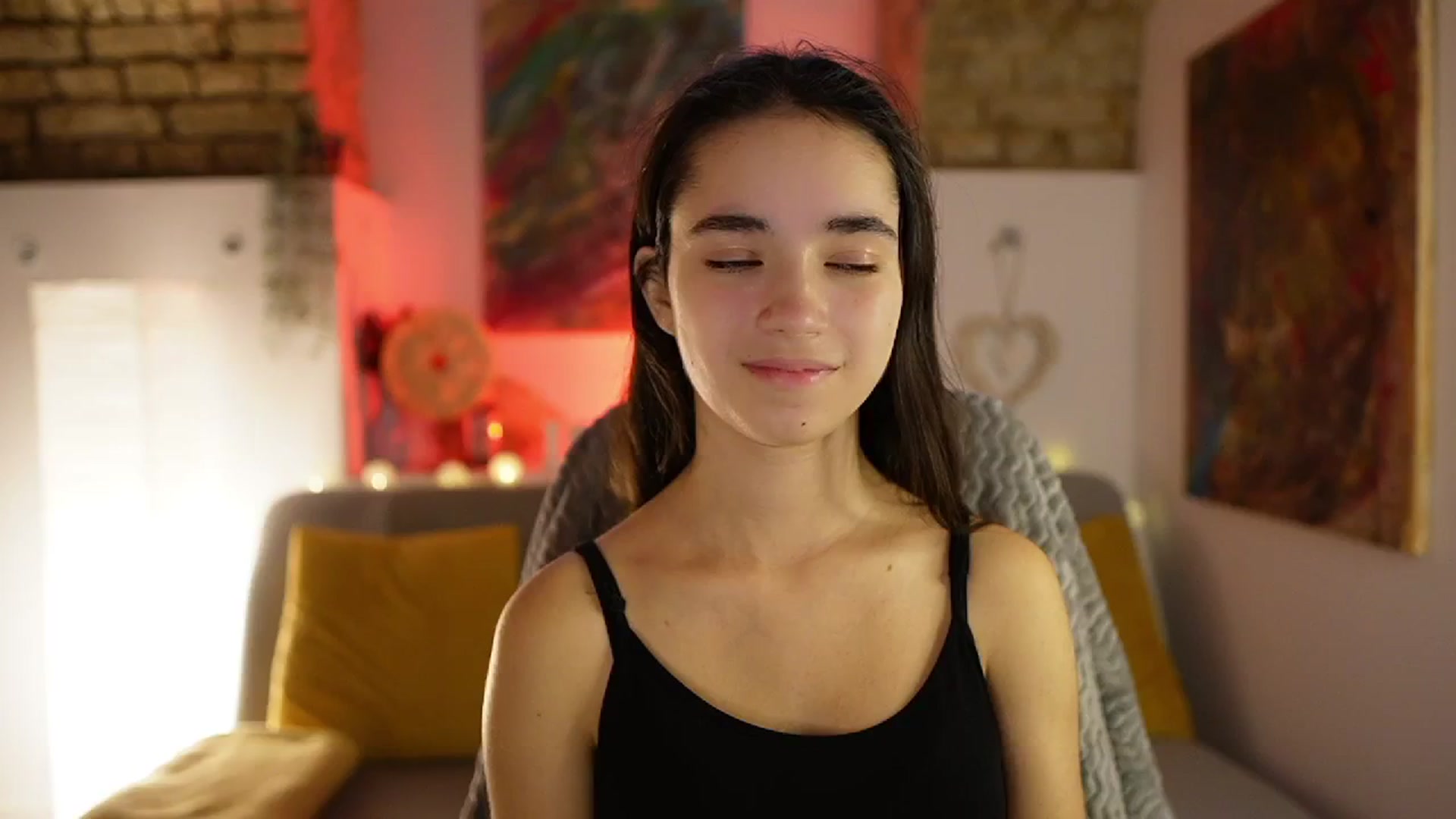 Gallery image thumbnail from Gia_Paige18's myfreecams stream on, 12/05/2024, 13:11 image 8 of 20