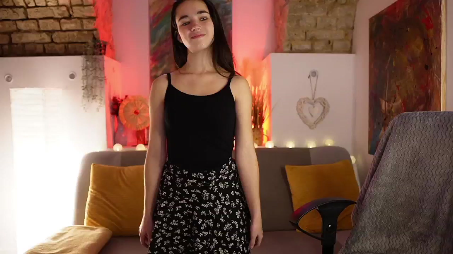 Gallery image thumbnail from Gia_Paige18's myfreecams stream on, 12/05/2024, 13:11 image 19 of 20