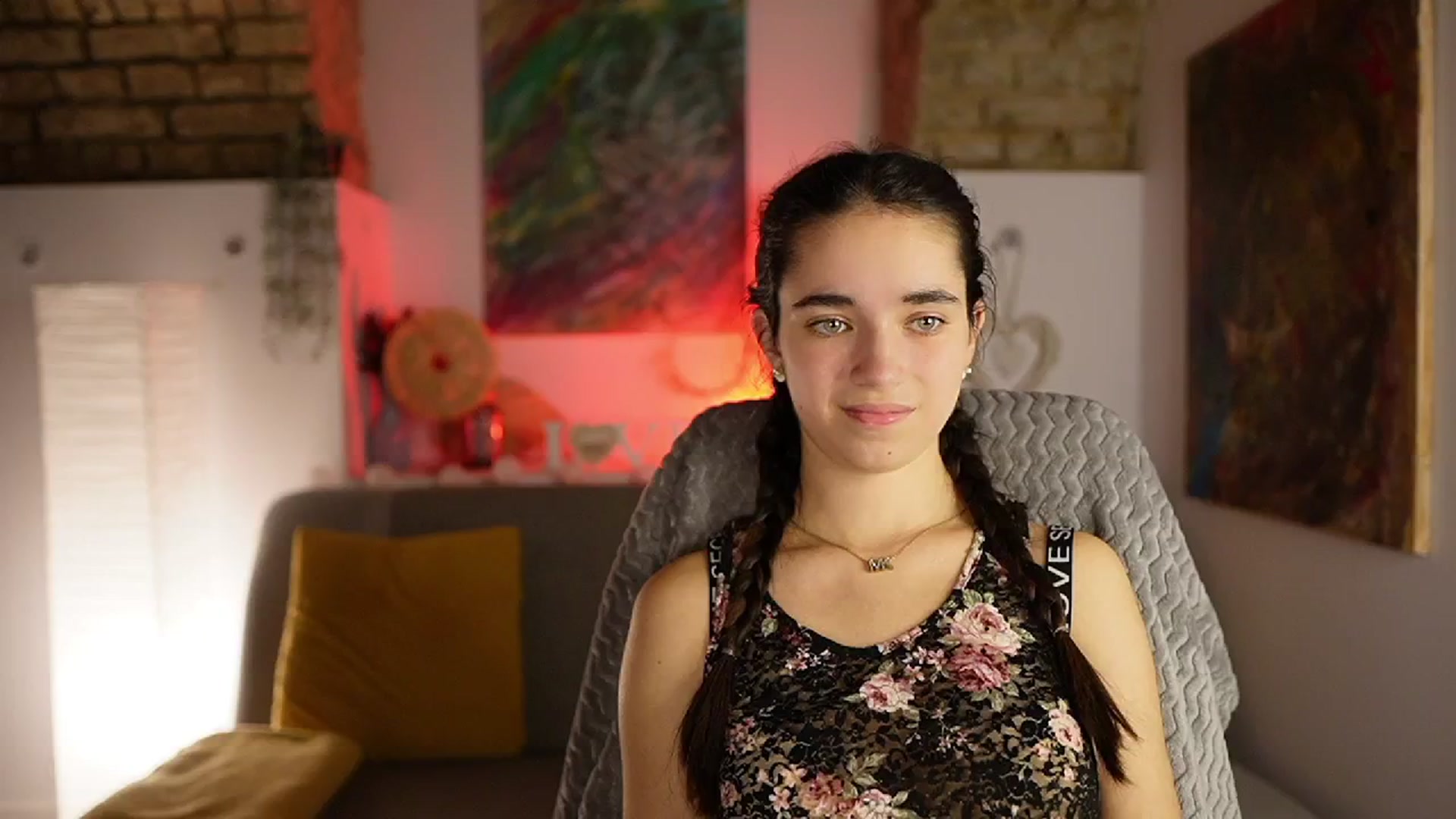 Gallery image thumbnail from Gia_Paige18's myfreecams stream on, 12/06/2024, 18:55 image 4 of 20