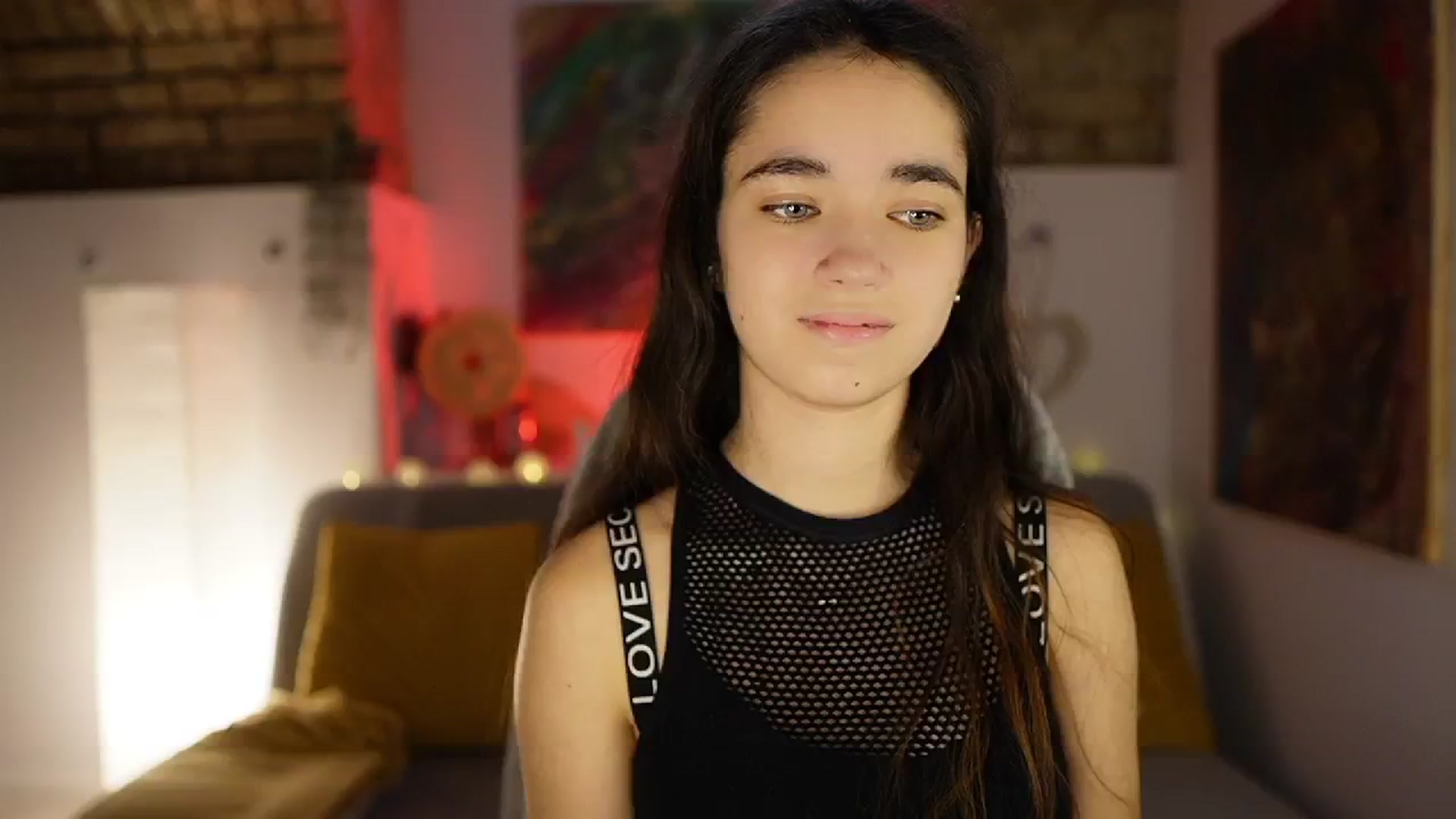 Gallery image thumbnail from Gia_Paige18's myfreecams stream on, 12/08/2024, 13:19 image 11 of 20