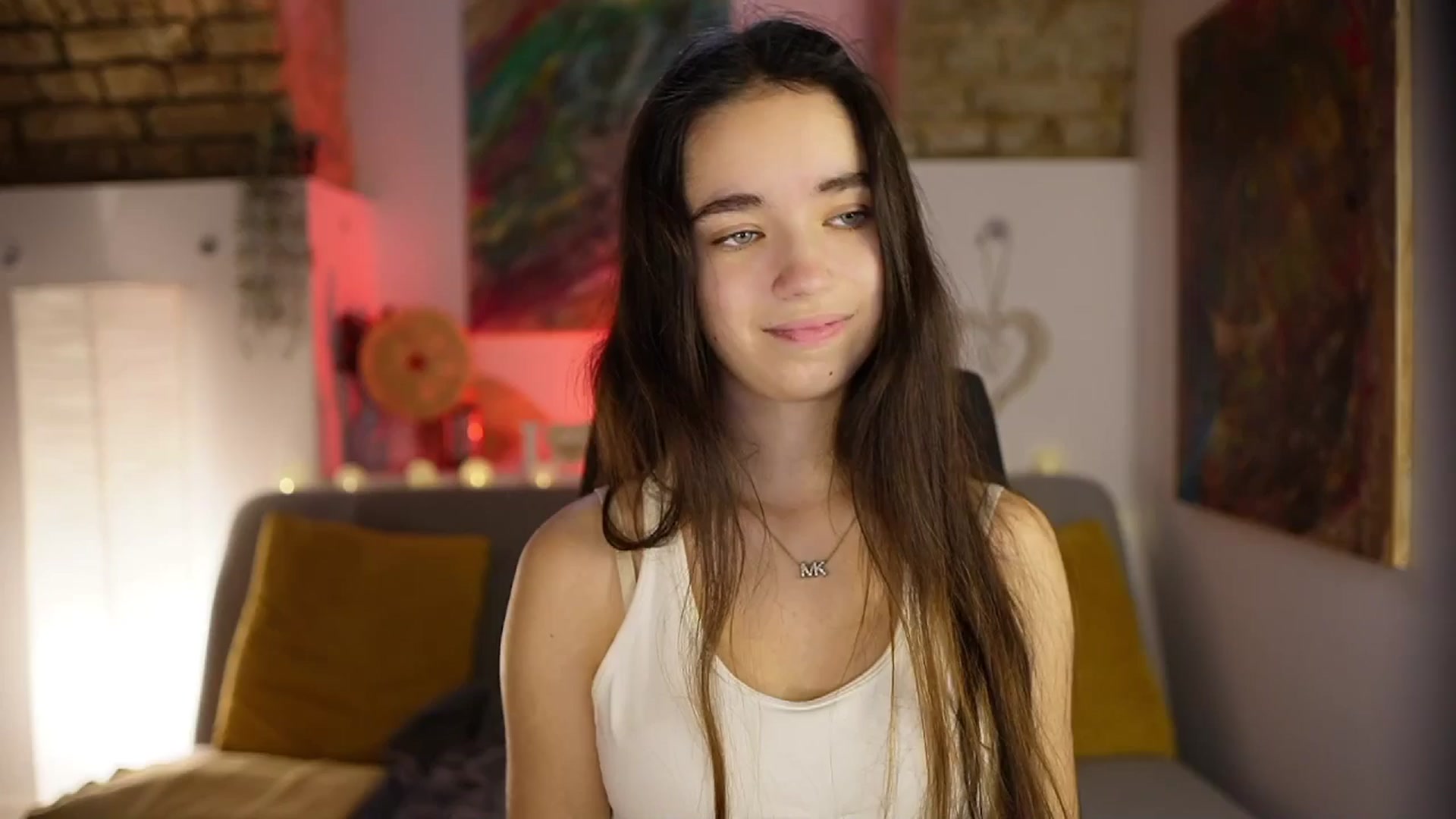 Gallery image thumbnail from Gia_Paige18's myfreecams stream on, 12/16/2024, 10:42 image 19 of 20