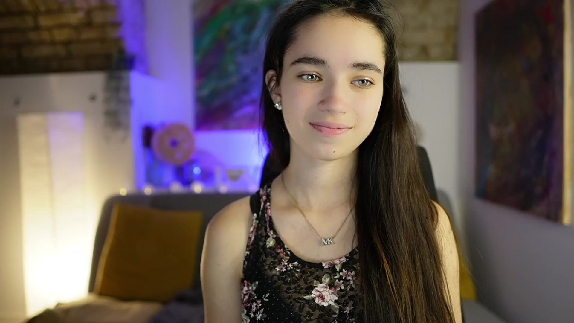 Gallery image thumbnail from Gia_Paige18's myfreecams stream on, 12/17/2024, 11:25 image 5 of 20