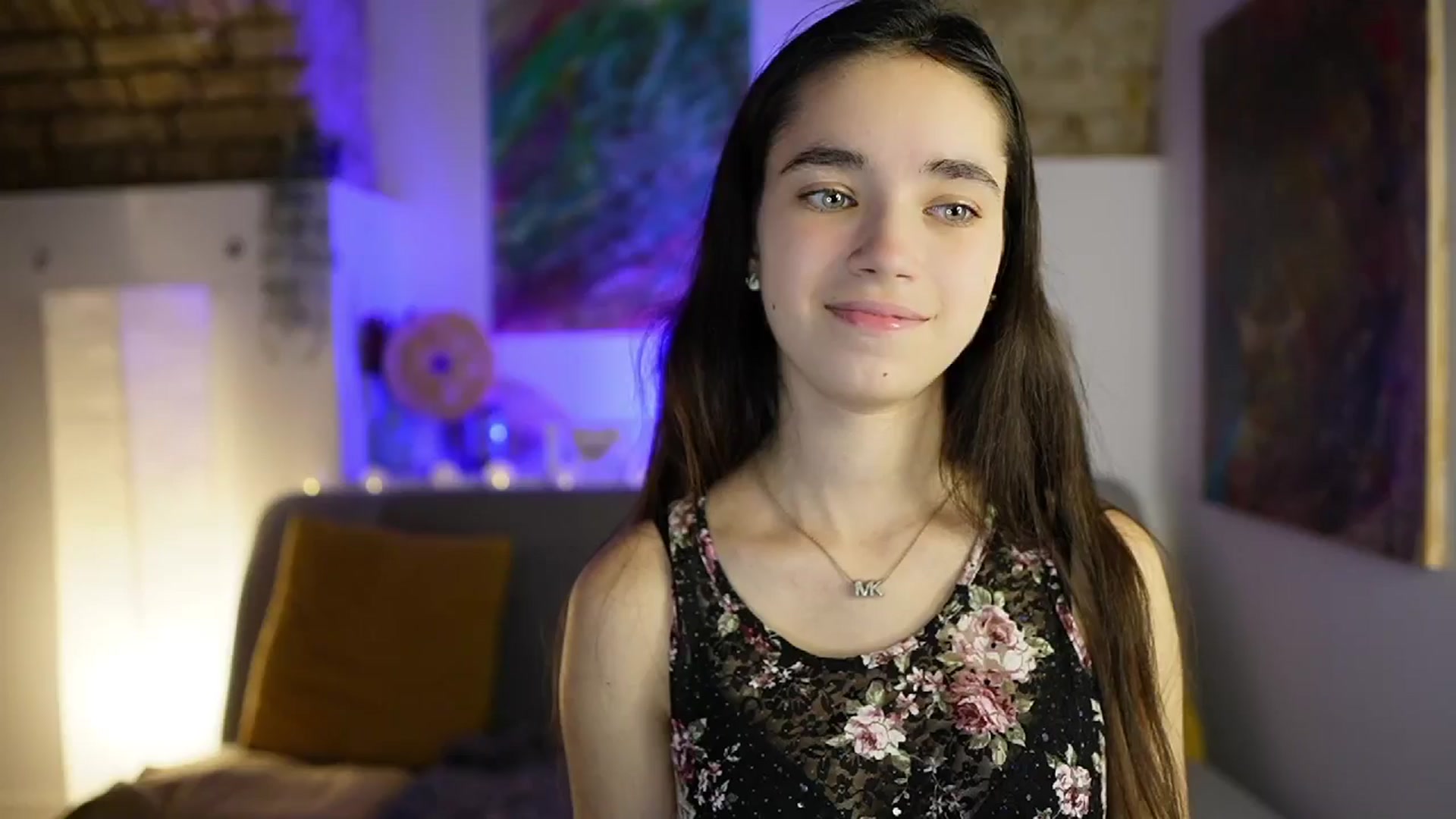 Gallery image thumbnail from Gia_Paige18's myfreecams stream on, 12/17/2024, 17:29 image 5 of 20