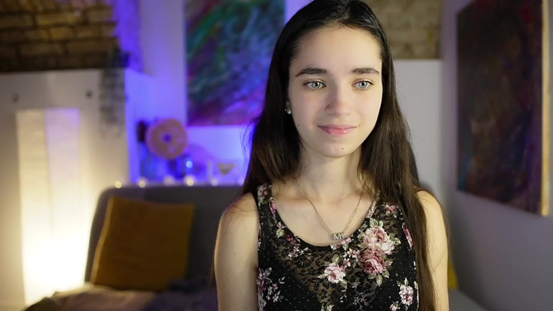 Gallery image thumbnail from Gia_Paige18's myfreecams stream on, 12/17/2024, 17:29 image 11 of 20