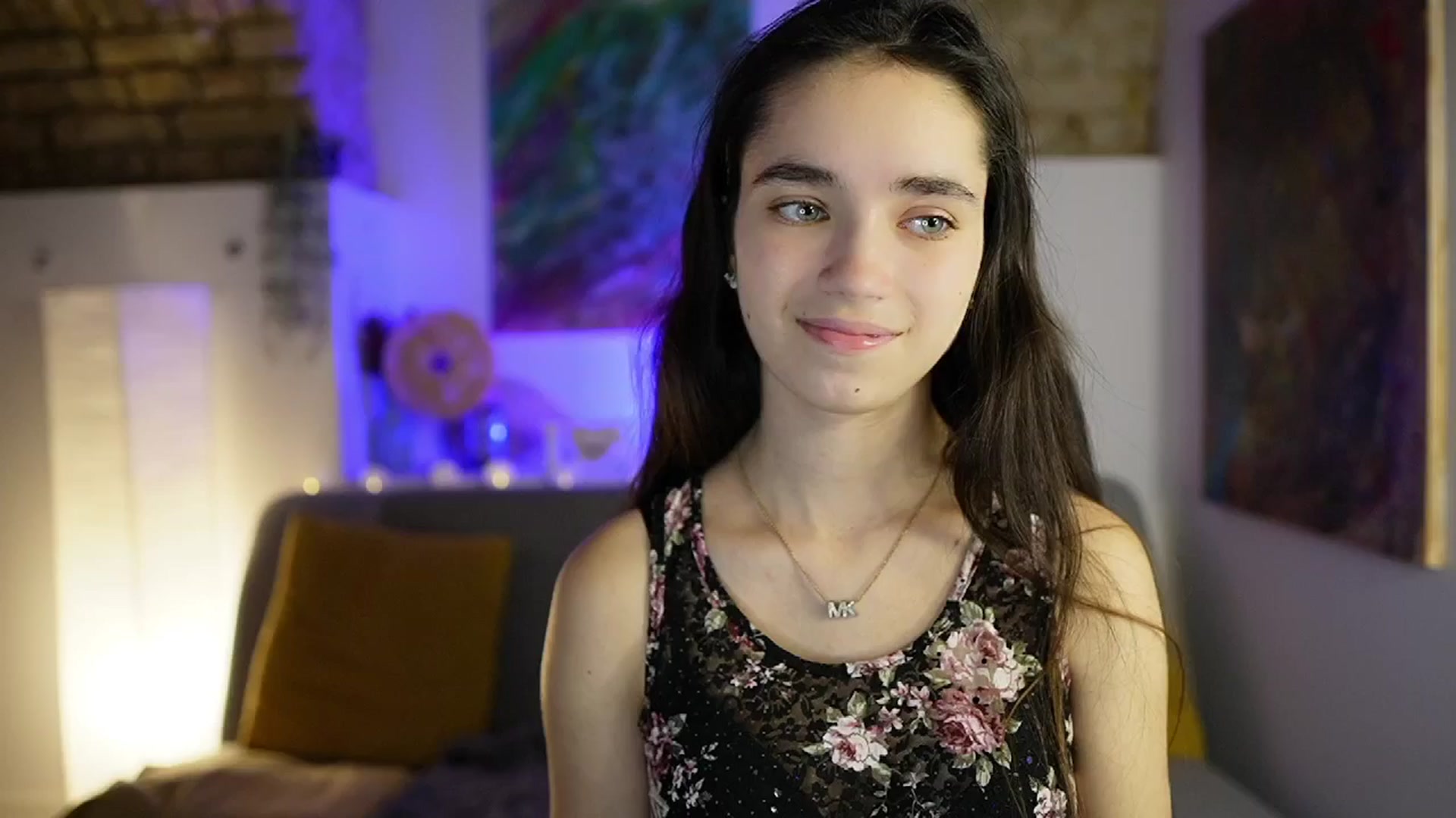 Gallery image thumbnail from Gia_Paige18's myfreecams stream on, 12/17/2024, 17:29 image 14 of 20