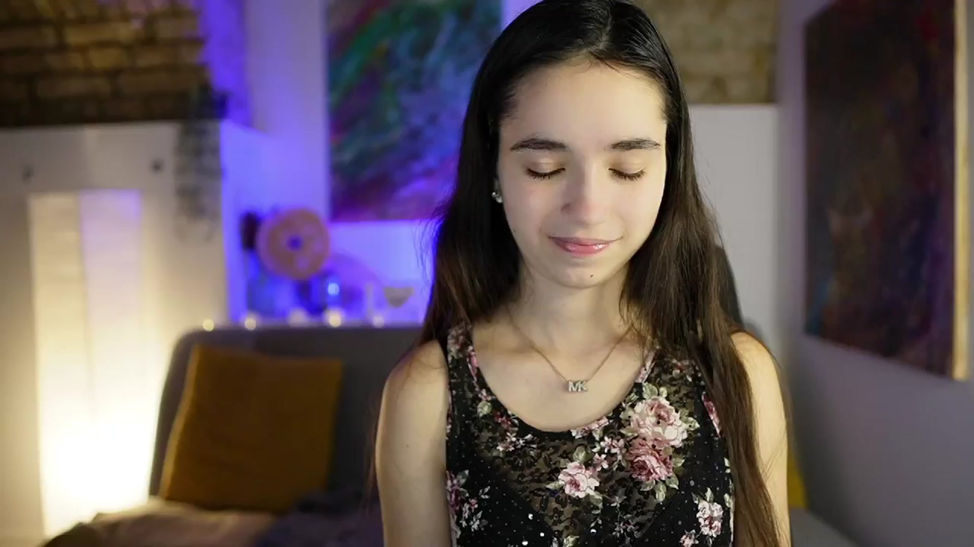 Gallery image thumbnail from Gia_Paige18's myfreecams stream on, 12/17/2024, 17:29 image 6 of 20