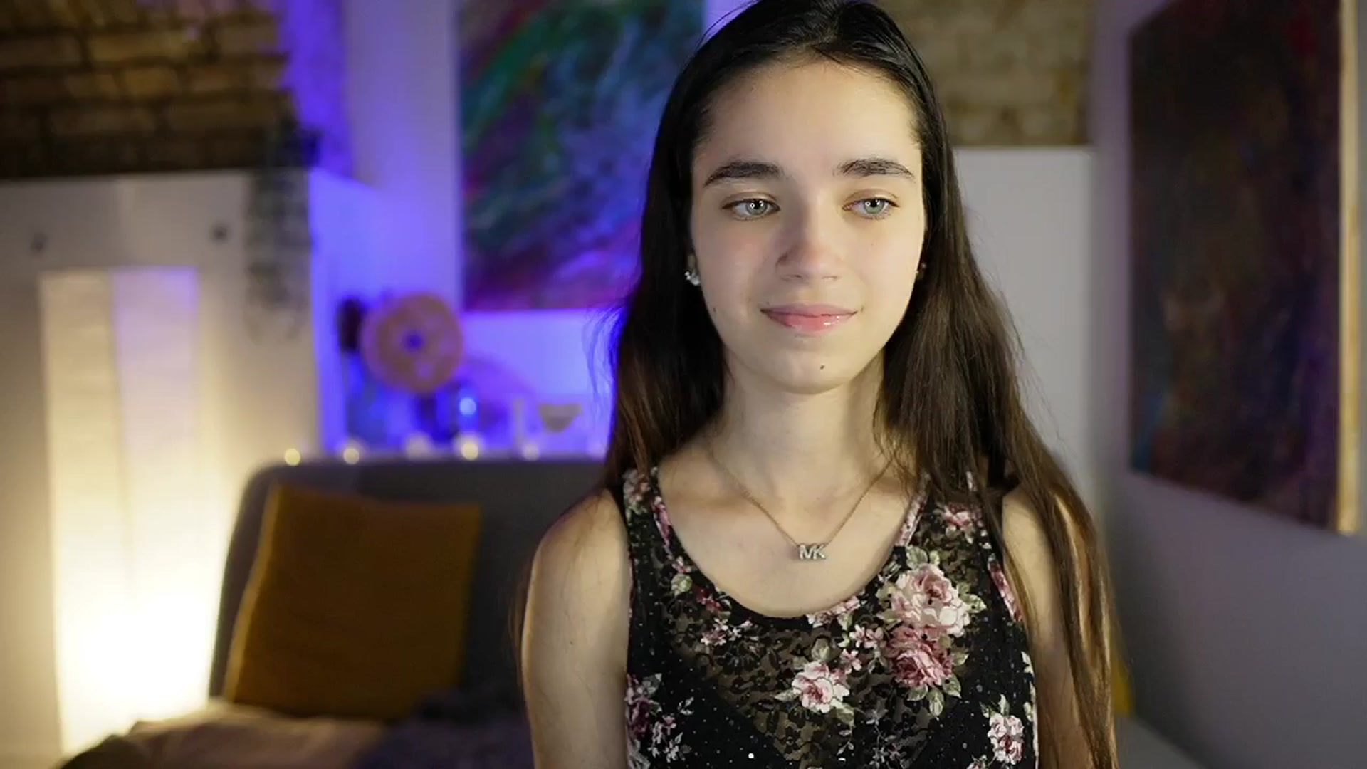 Gallery image thumbnail from Gia_Paige18's myfreecams stream on, 12/17/2024, 17:29 image 4 of 20