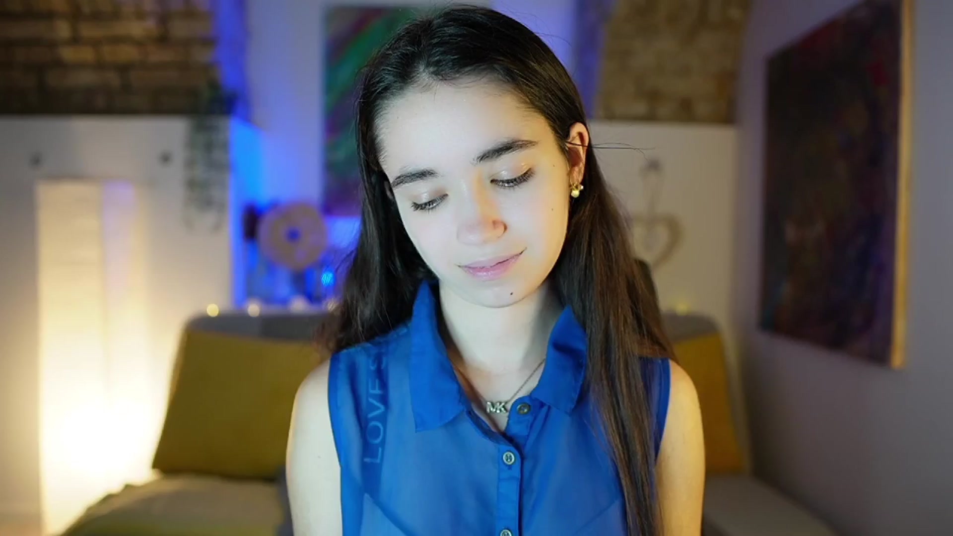 Gallery image thumbnail from Gia_Paige18's myfreecams stream on, 12/19/2024, 11:43 image 14 of 20