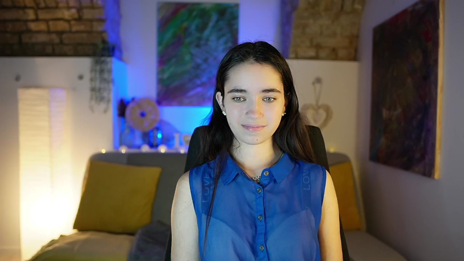 Gallery image thumbnail from Gia_Paige18's myfreecams stream on, 12/19/2024, 14:41 image 3 of 20