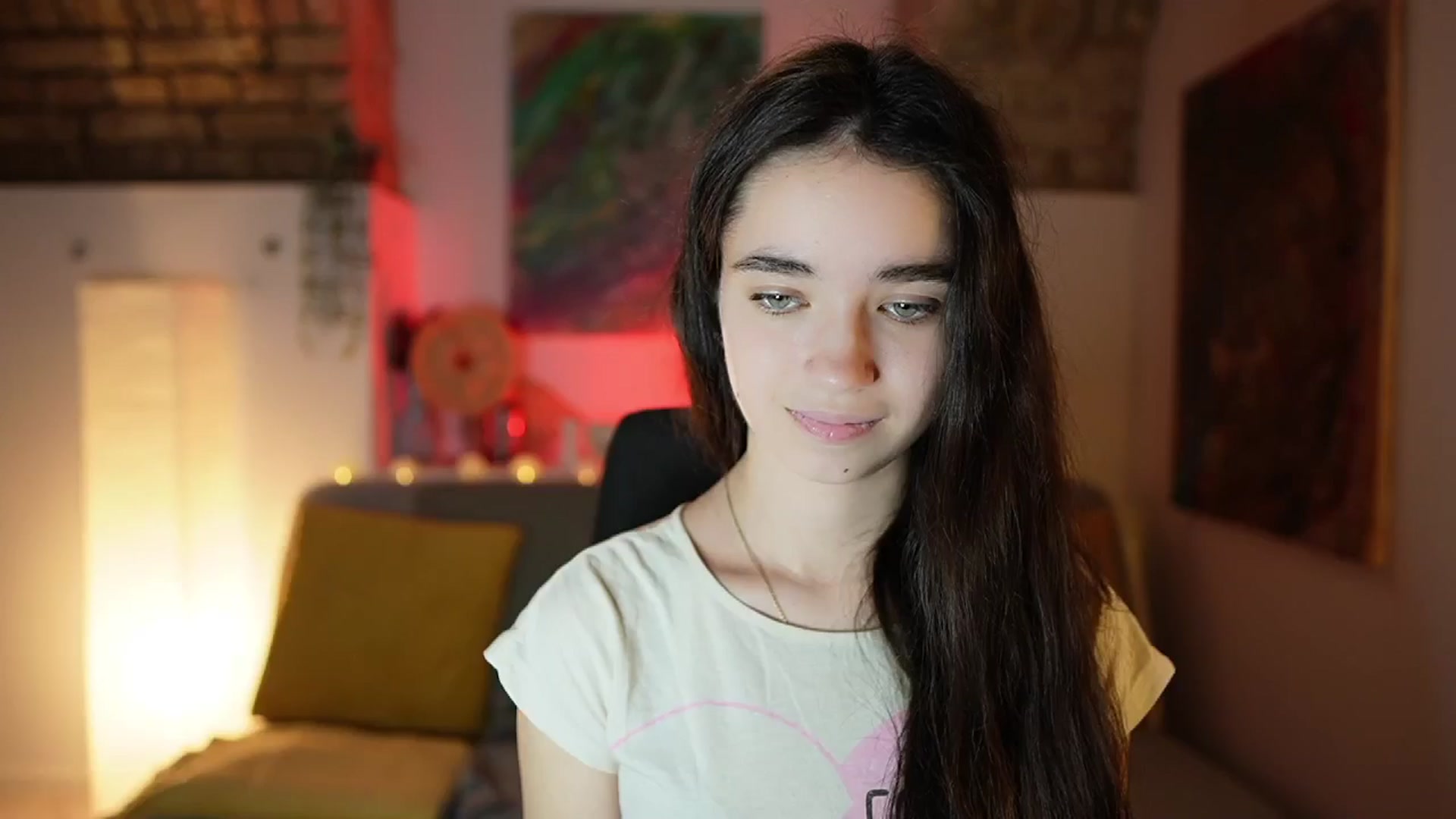 Gallery image thumbnail from Gia_Paige18's myfreecams stream on, 12/21/2024, 10:49 image 6 of 20