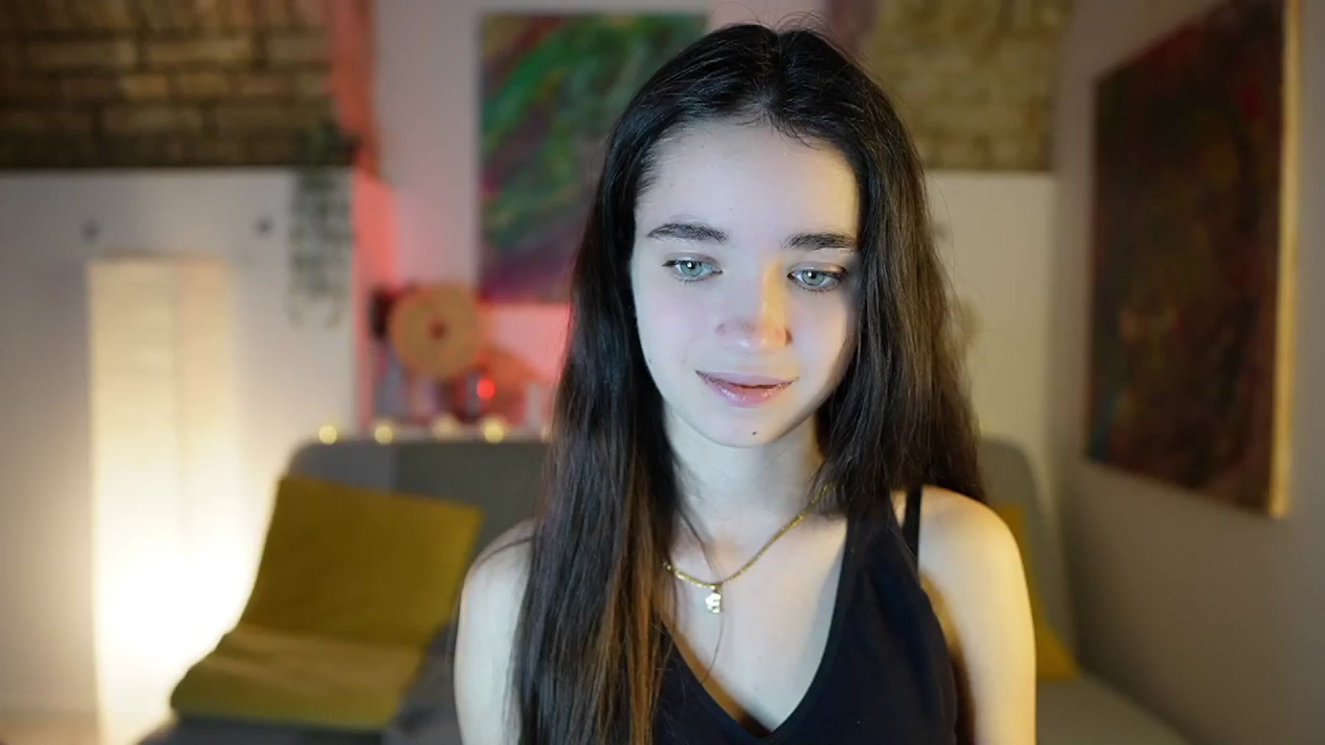 Gallery image thumbnail from Gia_Paige18's myfreecams stream on, 12/22/2024, 09:39 image 9 of 20