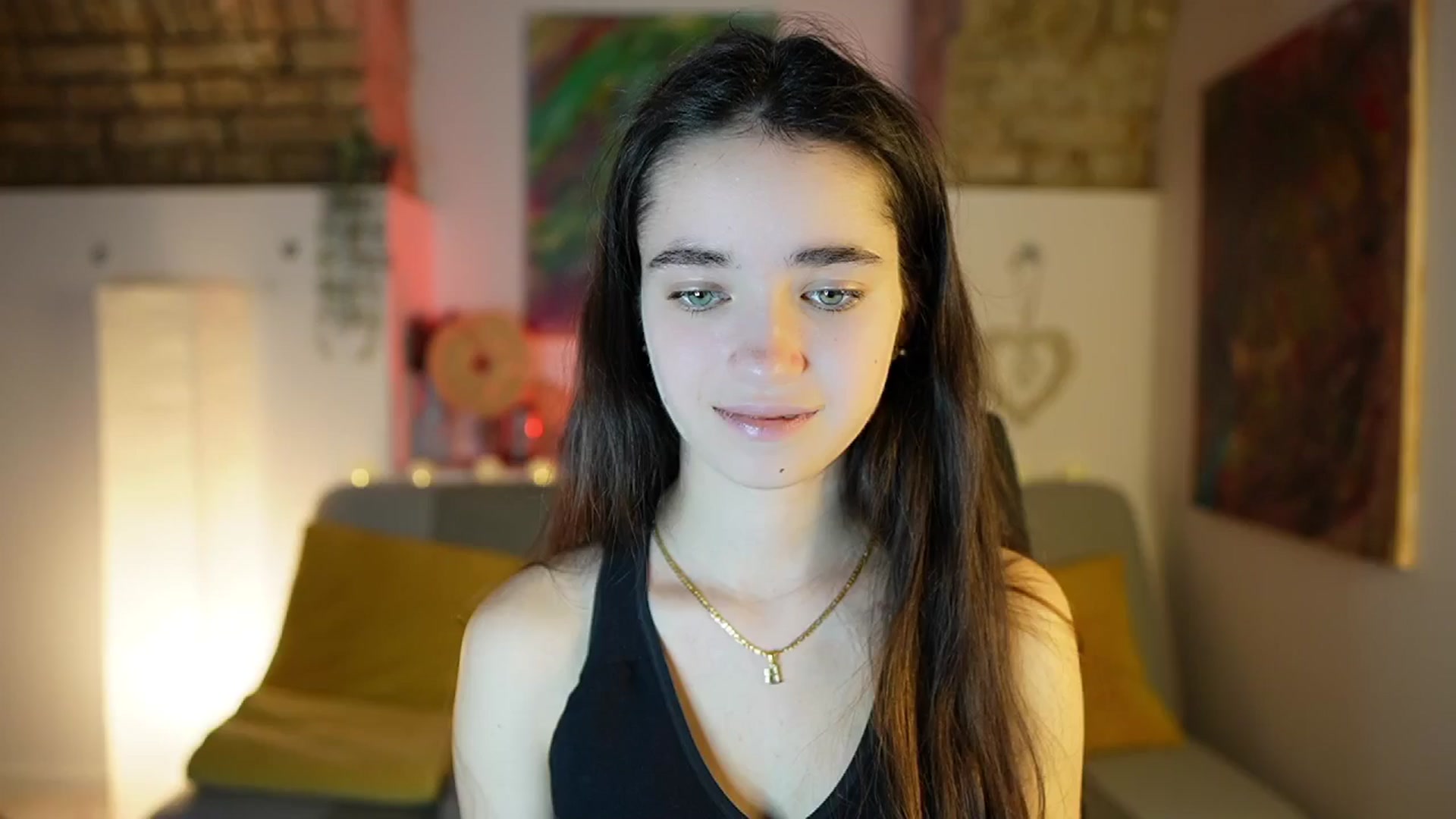 Gallery image thumbnail from Gia_Paige18's myfreecams stream on, 12/22/2024, 10:15 image 5 of 20