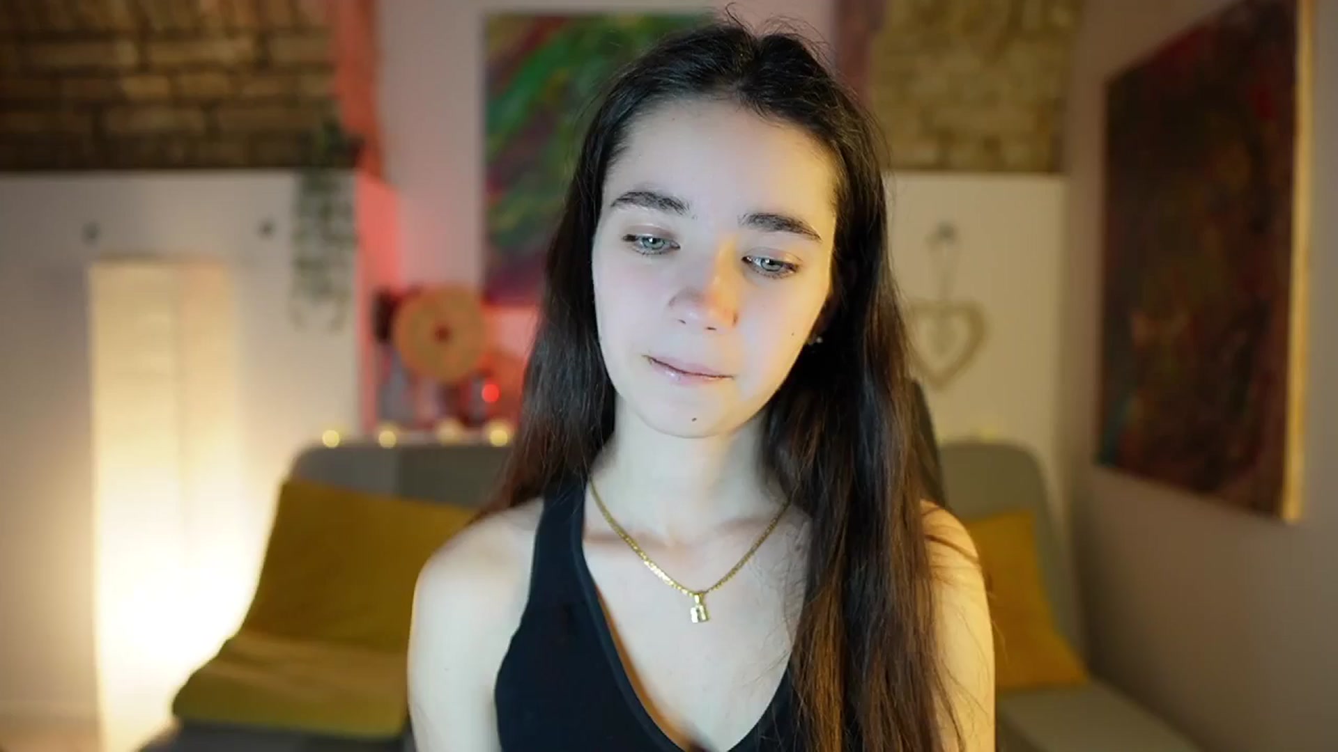 Gallery image thumbnail from Gia_Paige18's myfreecams stream on, 12/22/2024, 10:15 image 7 of 20