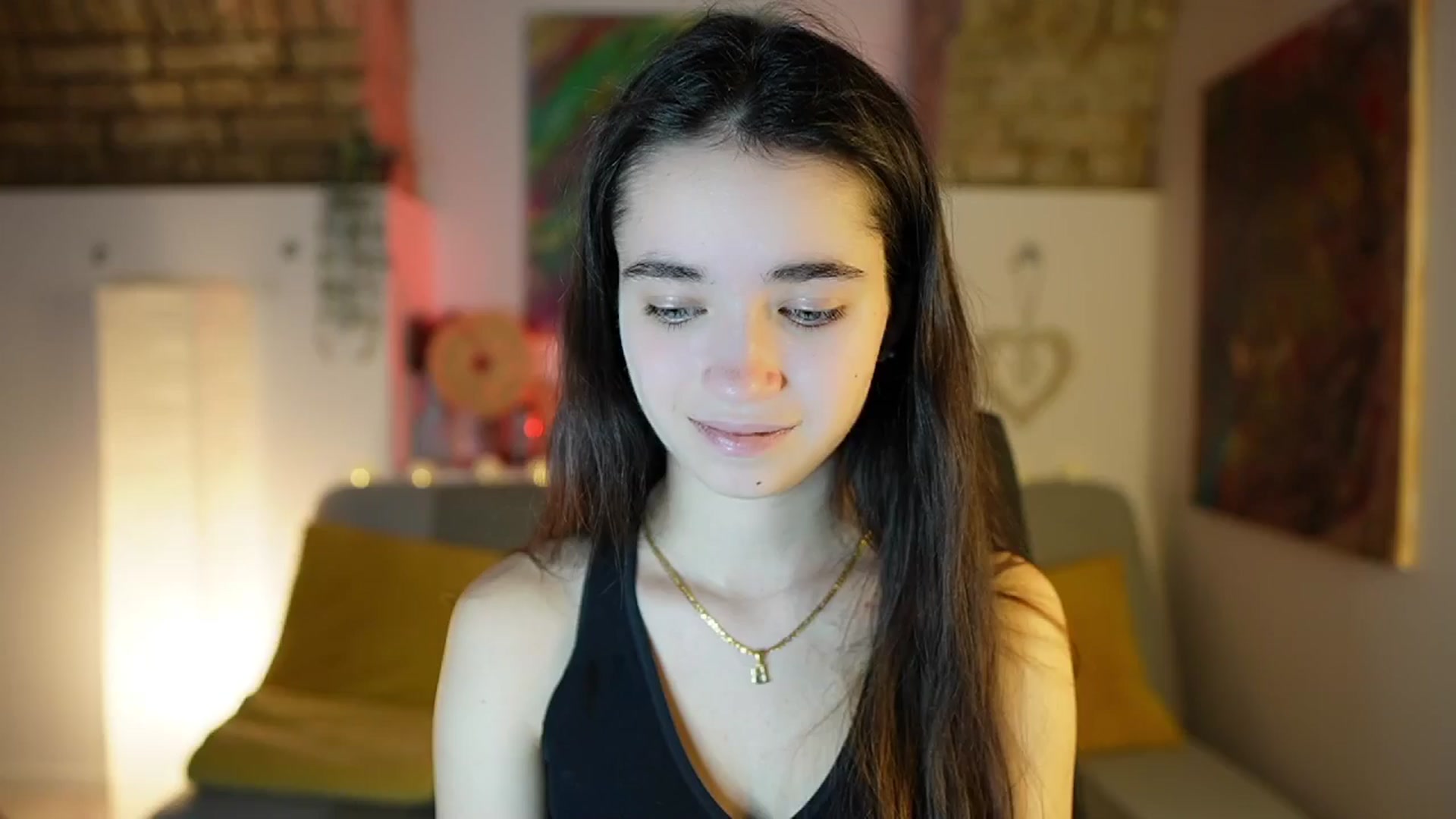 Gallery image thumbnail from Gia_Paige18's myfreecams stream on, 12/22/2024, 10:15 image 13 of 20