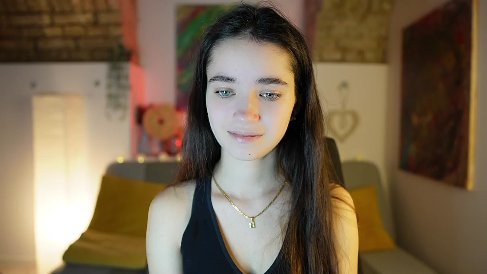 Gallery image thumbnail from Gia_Paige18's myfreecams stream on, 12/22/2024, 10:15 image 11 of 20