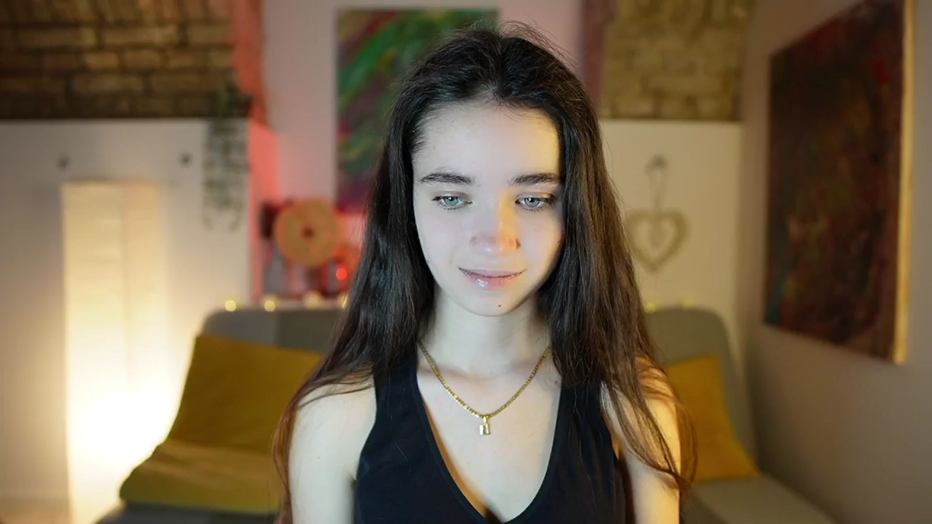 Gallery image thumbnail from Gia_Paige18's myfreecams stream on, 12/22/2024, 11:13 image 2 of 20