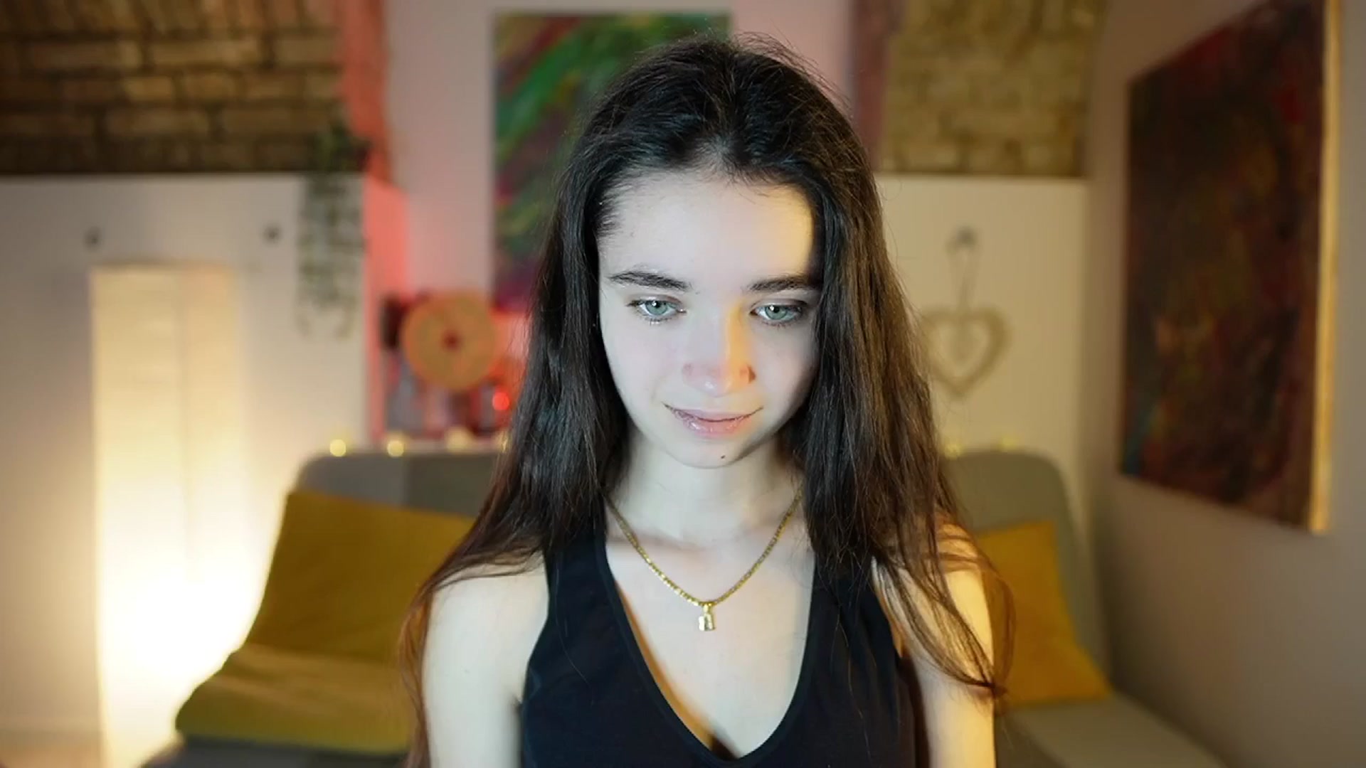 Gallery image thumbnail from Gia_Paige18's myfreecams stream on, 12/22/2024, 11:13 image 1 of 20