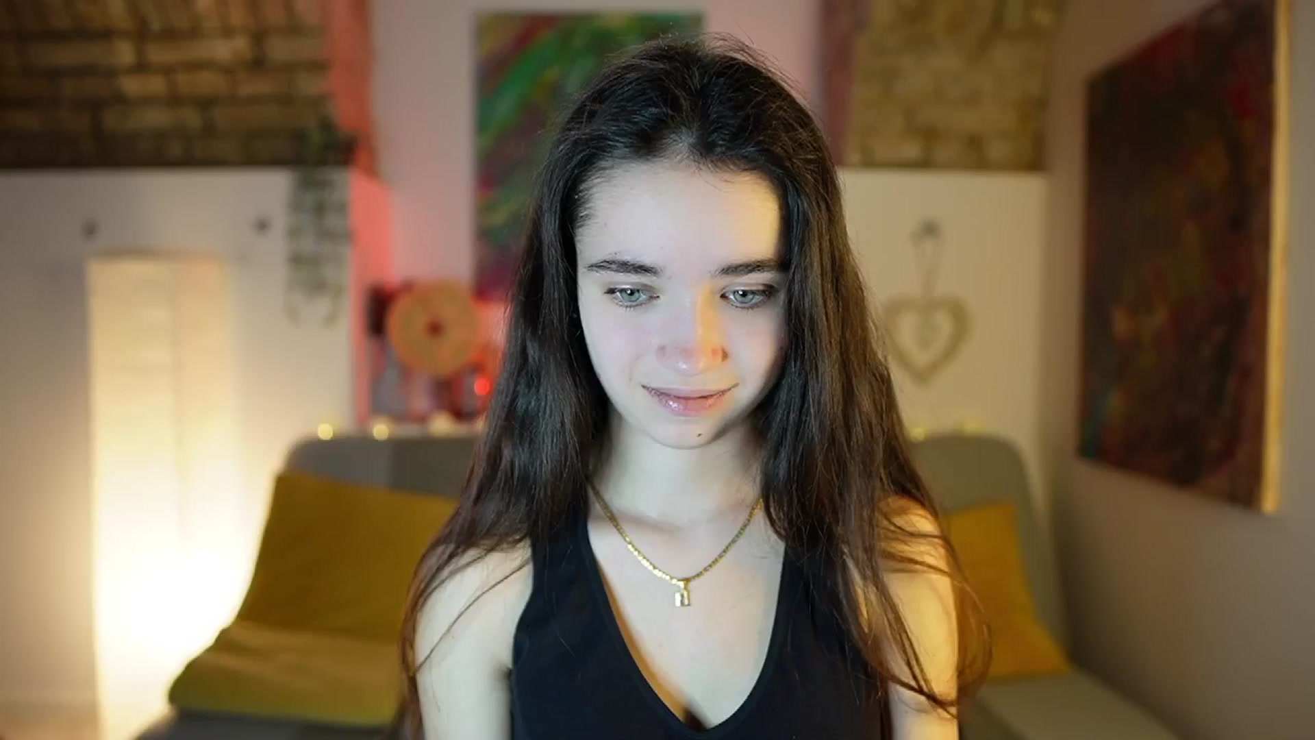 Gallery image thumbnail from Gia_Paige18's myfreecams stream on, 12/22/2024, 11:13 image 4 of 20