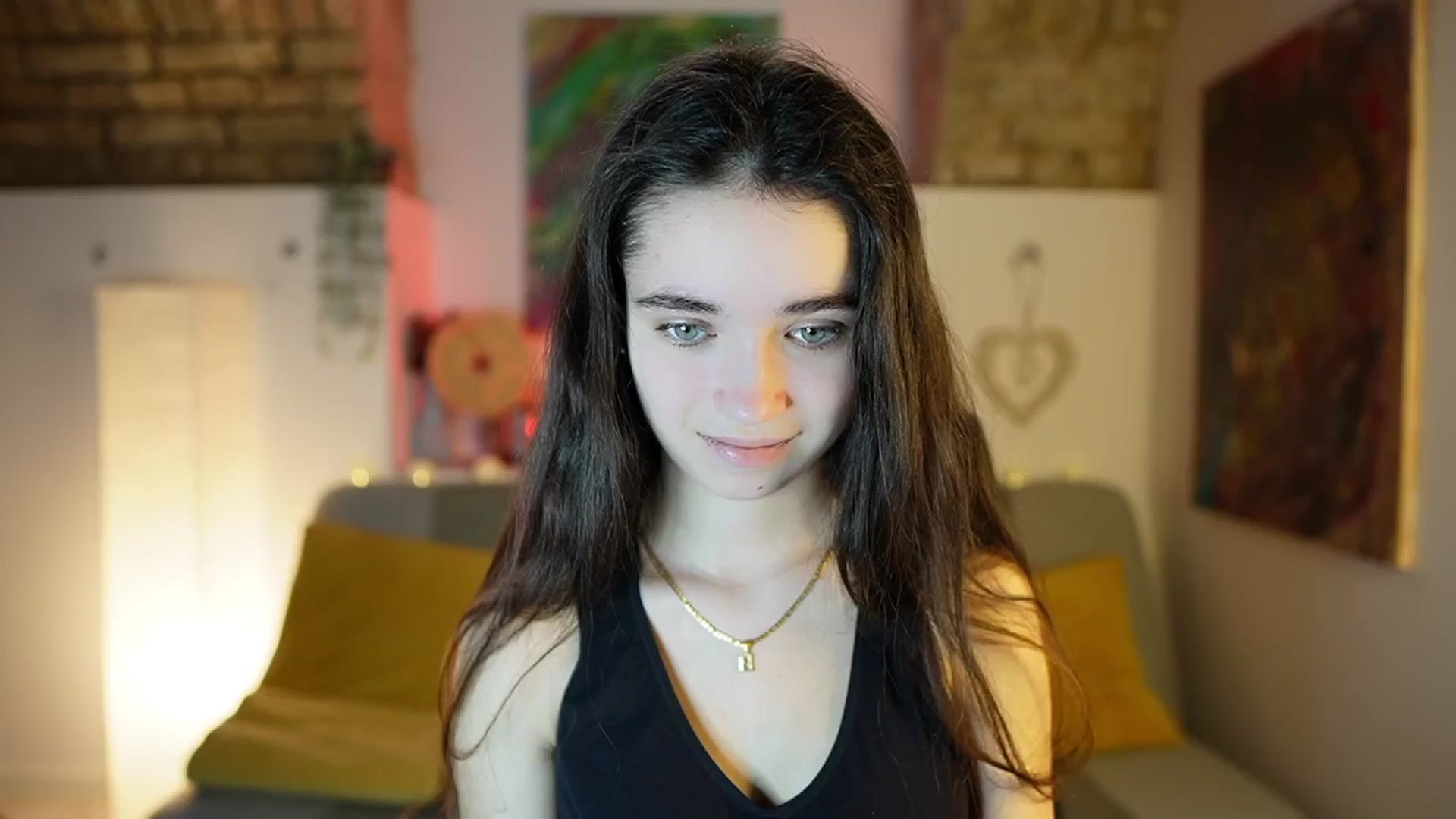 Gallery image thumbnail from Gia_Paige18's myfreecams stream on, 12/22/2024, 11:13 image 5 of 20