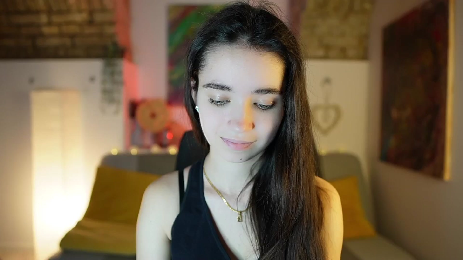 Gallery image thumbnail from Gia_Paige18's myfreecams stream on, 12/22/2024, 12:20 image 4 of 20