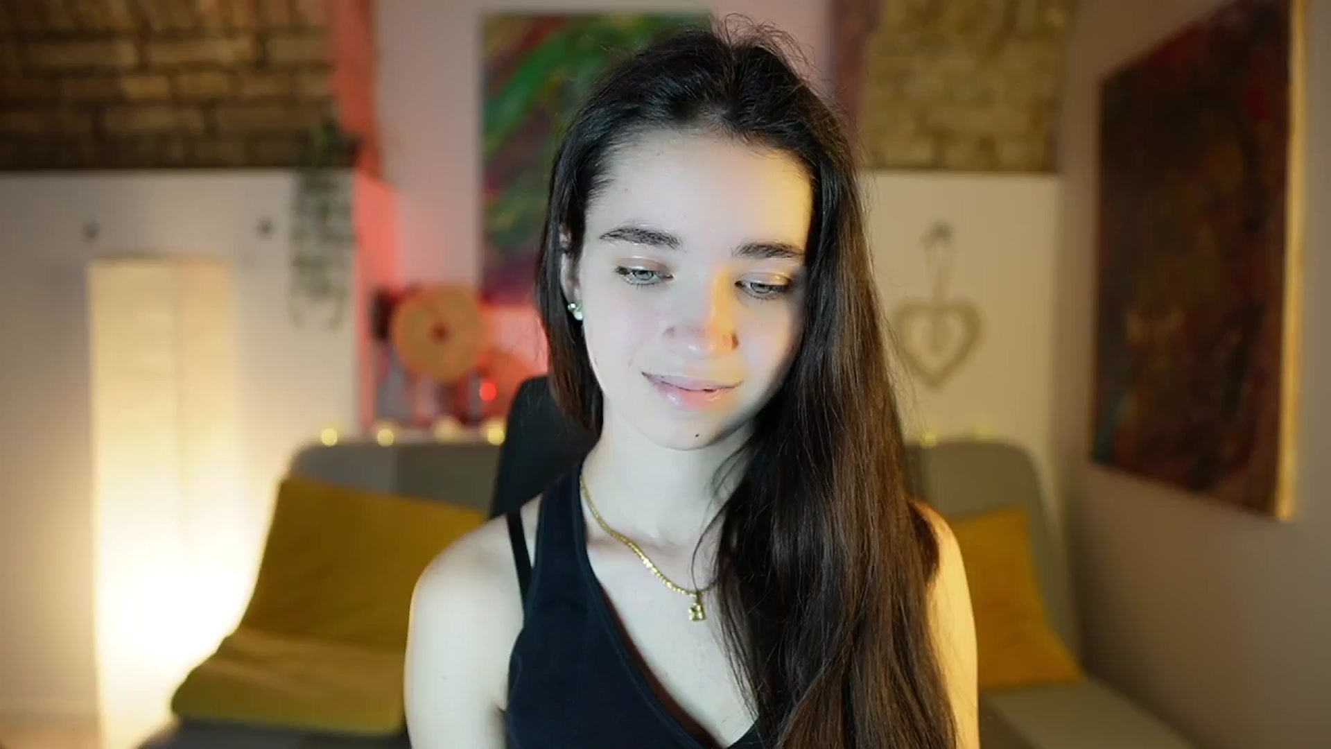 Gallery image thumbnail from Gia_Paige18's myfreecams stream on, 12/22/2024, 12:20 image 11 of 20