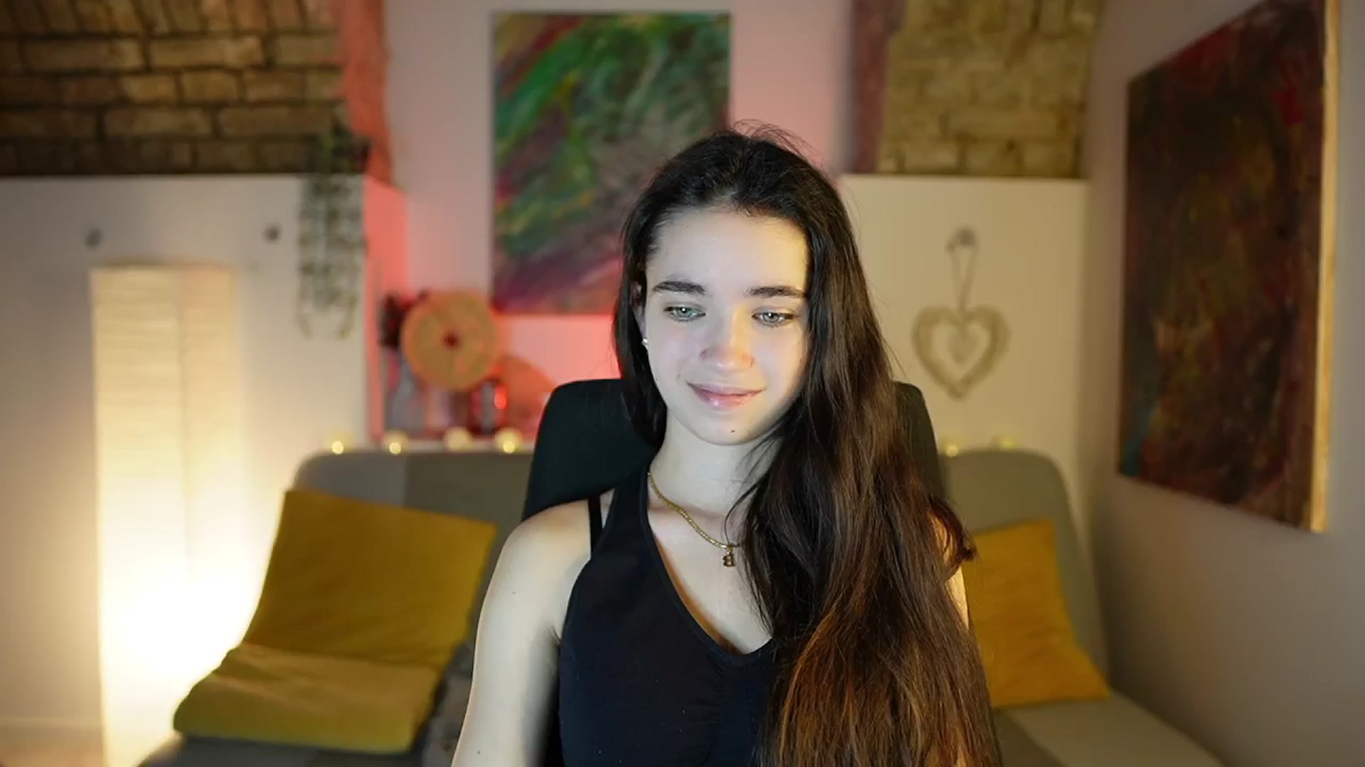Gallery image thumbnail from Gia_Paige18's myfreecams stream on, 12/22/2024, 12:20 image 15 of 20