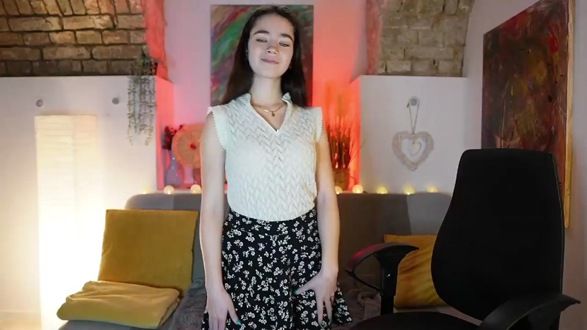 Gallery image thumbnail from Gia_Paige18's myfreecams stream on, 12/27/2024, 11:13 image 6 of 20