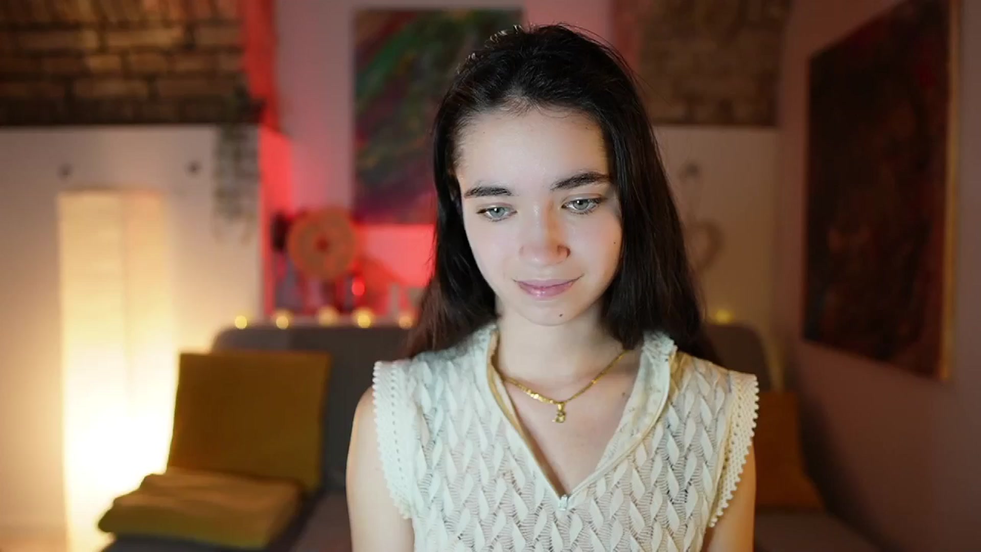 Gallery image thumbnail from Gia_Paige18's myfreecams stream on, 12/27/2024, 13:34 image 9 of 20