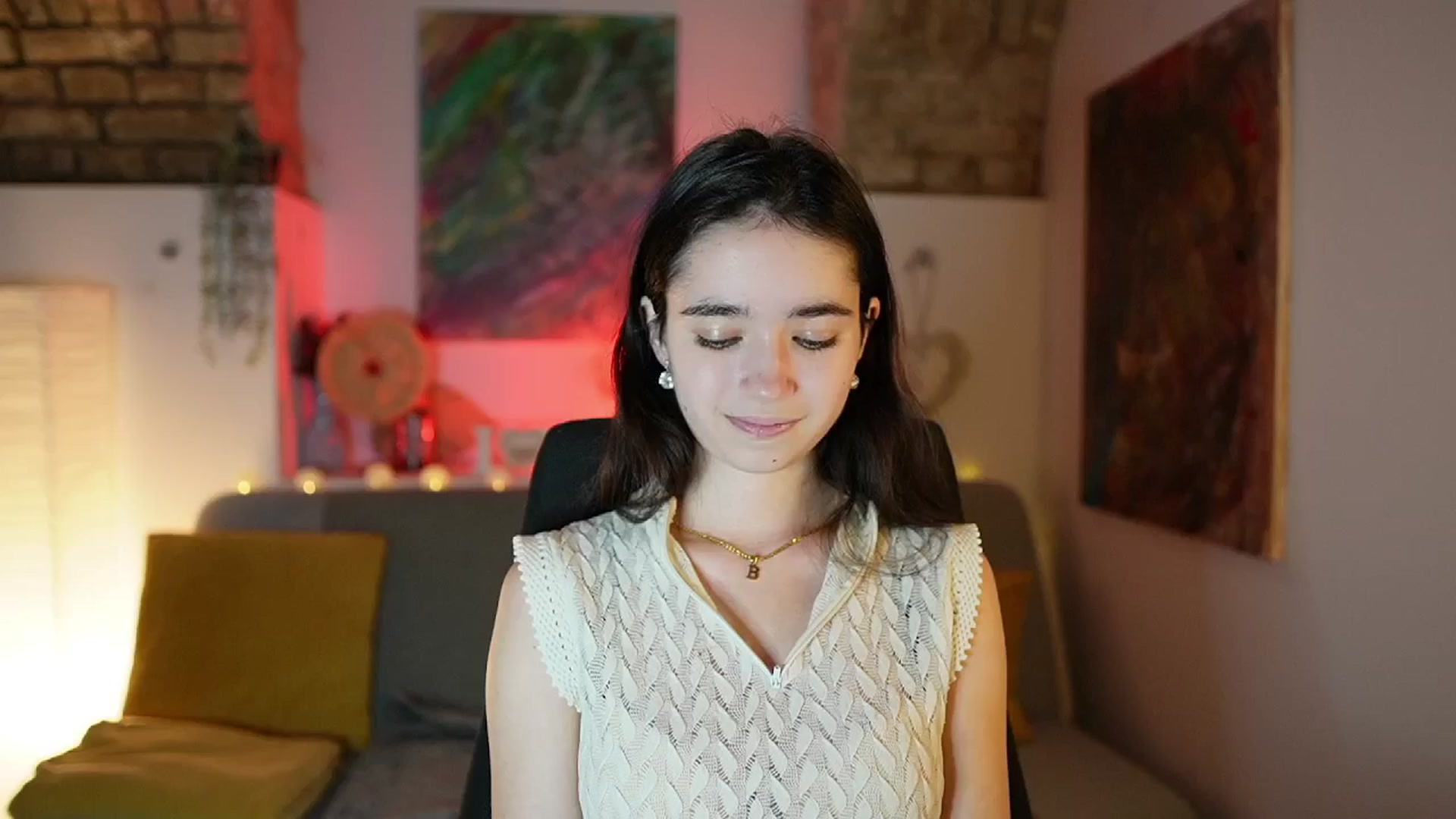 Gallery image thumbnail from Gia_Paige18's myfreecams stream on, 01/03/2025, 12:49 image 6 of 20