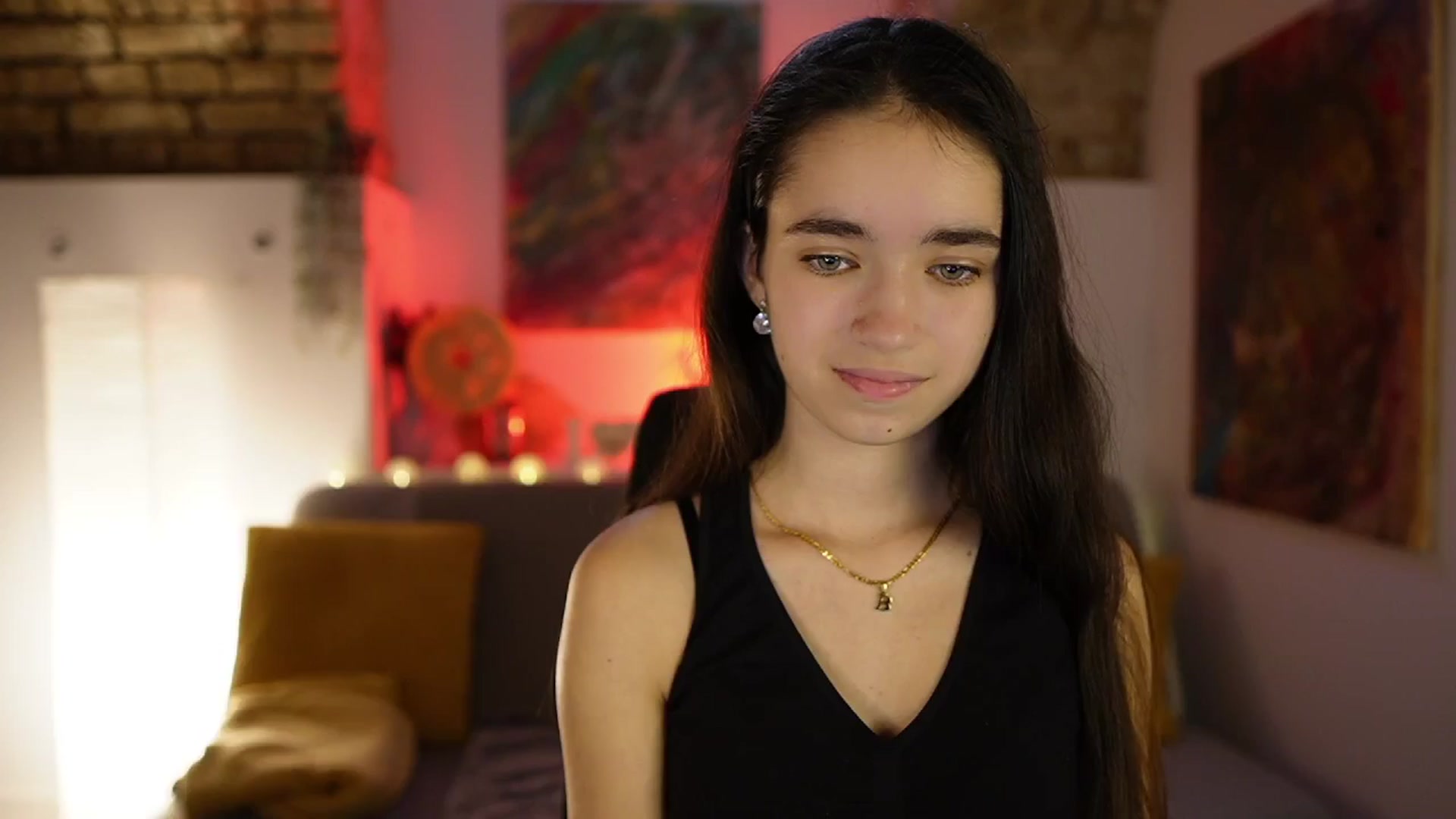 Gallery image thumbnail from Gia_Paige18's myfreecams stream on, 01/04/2025, 11:20 image 2 of 20