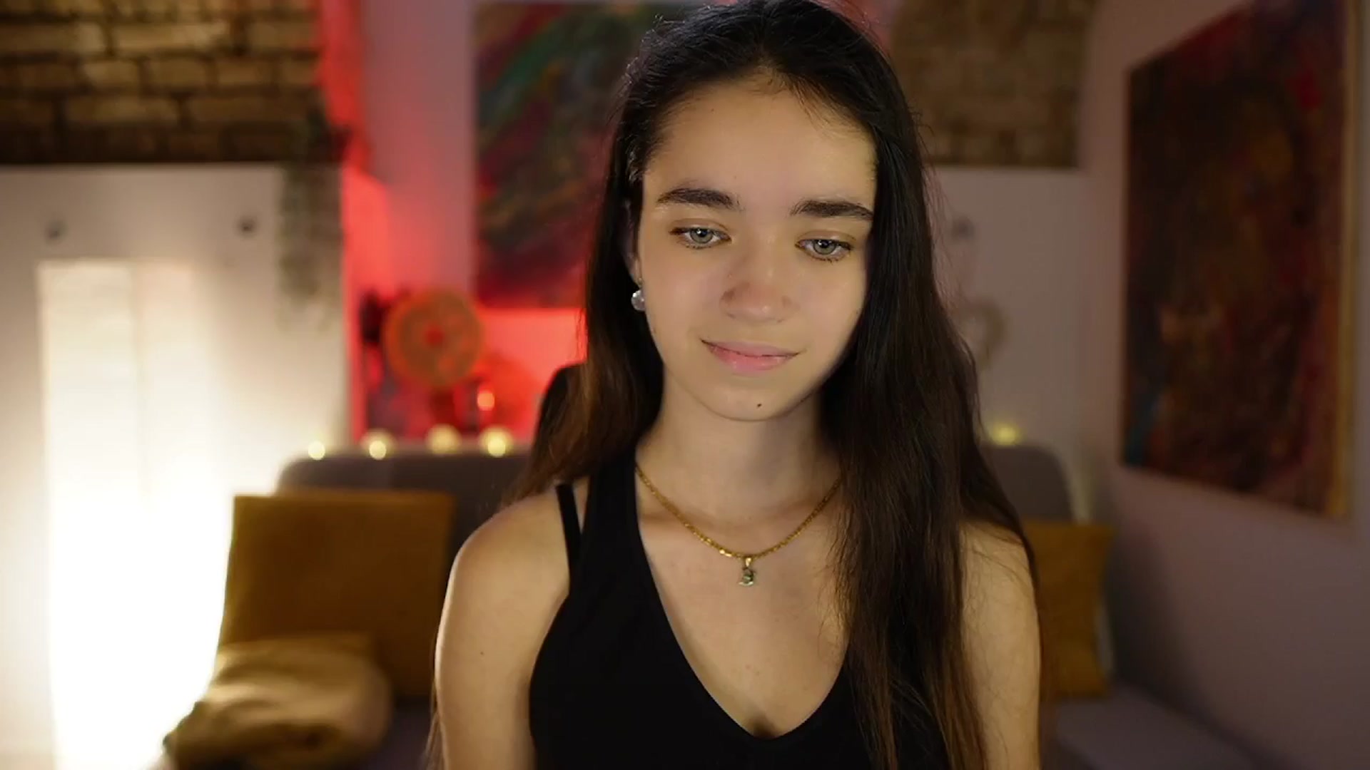 Gallery image thumbnail from Gia_Paige18's myfreecams stream on, 01/04/2025, 13:39 image 1 of 20