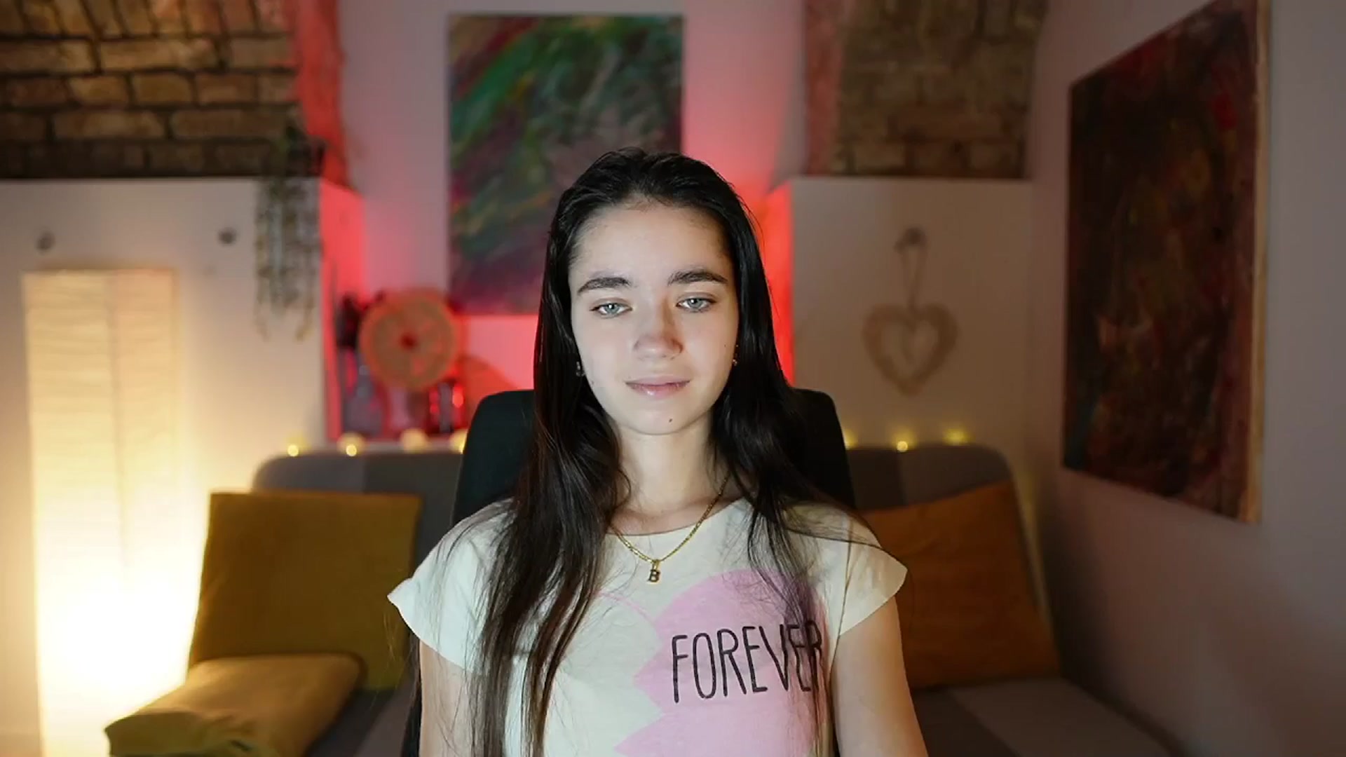 Gallery image thumbnail from Gia_Paige18's myfreecams stream on, 01/08/2025, 14:02 image 1 of 20