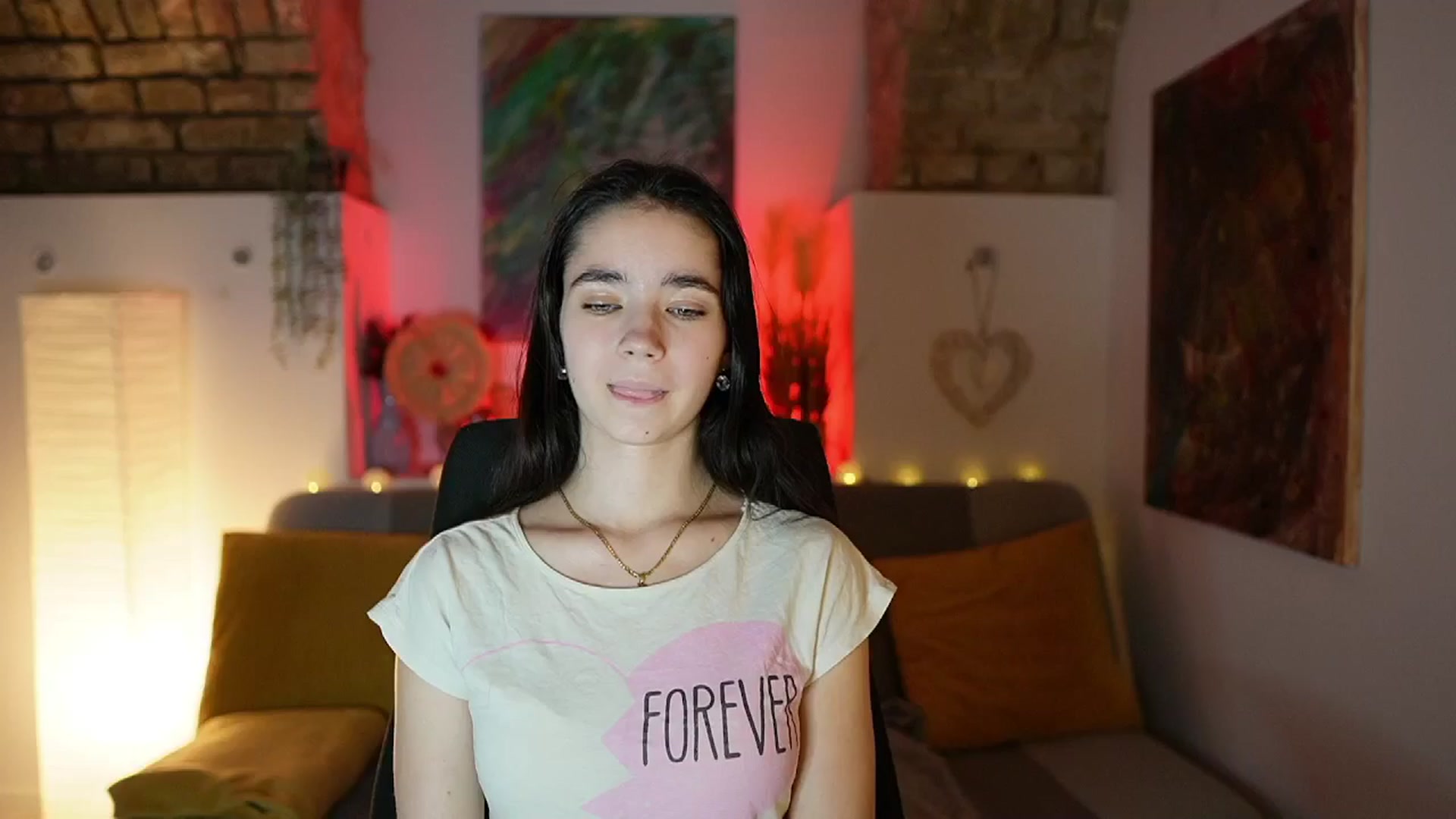 Gallery image thumbnail from Gia_Paige18's myfreecams stream on, 01/08/2025, 14:02 image 20 of 20