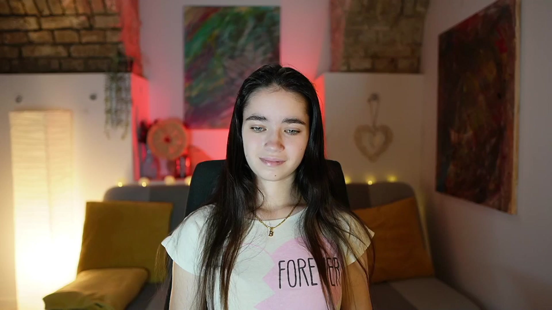 Gallery image thumbnail from Gia_Paige18's myfreecams stream on, 01/08/2025, 14:02 image 2 of 20