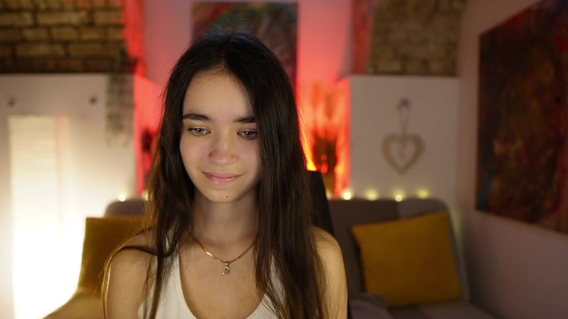 Gallery image thumbnail from Gia_Paige18's myfreecams stream on, 01/09/2025, 12:41 image 1 of 20