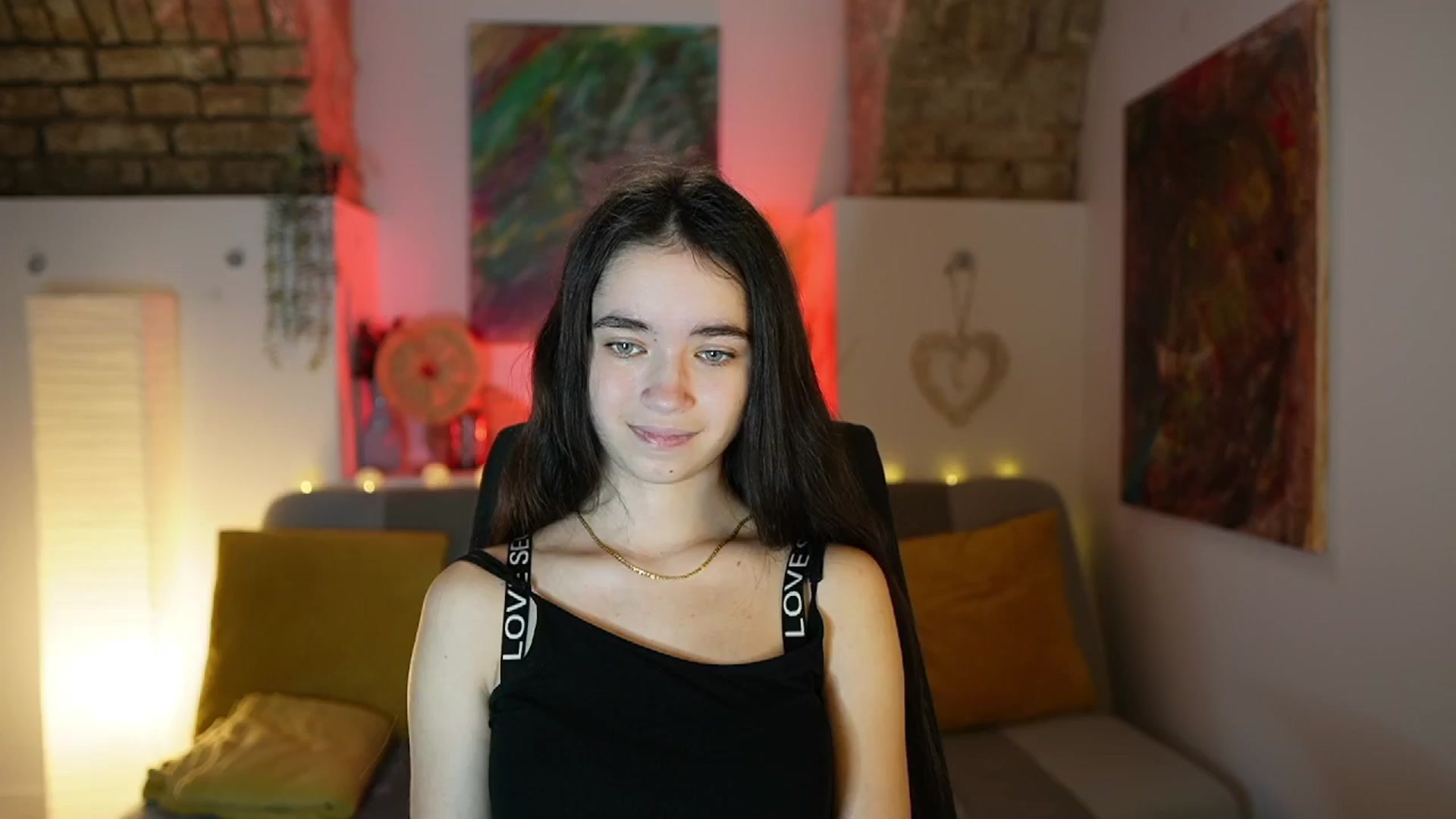 Gallery image thumbnail from Gia_Paige18's myfreecams stream on, 01/11/2025, 10:59 image 17 of 20