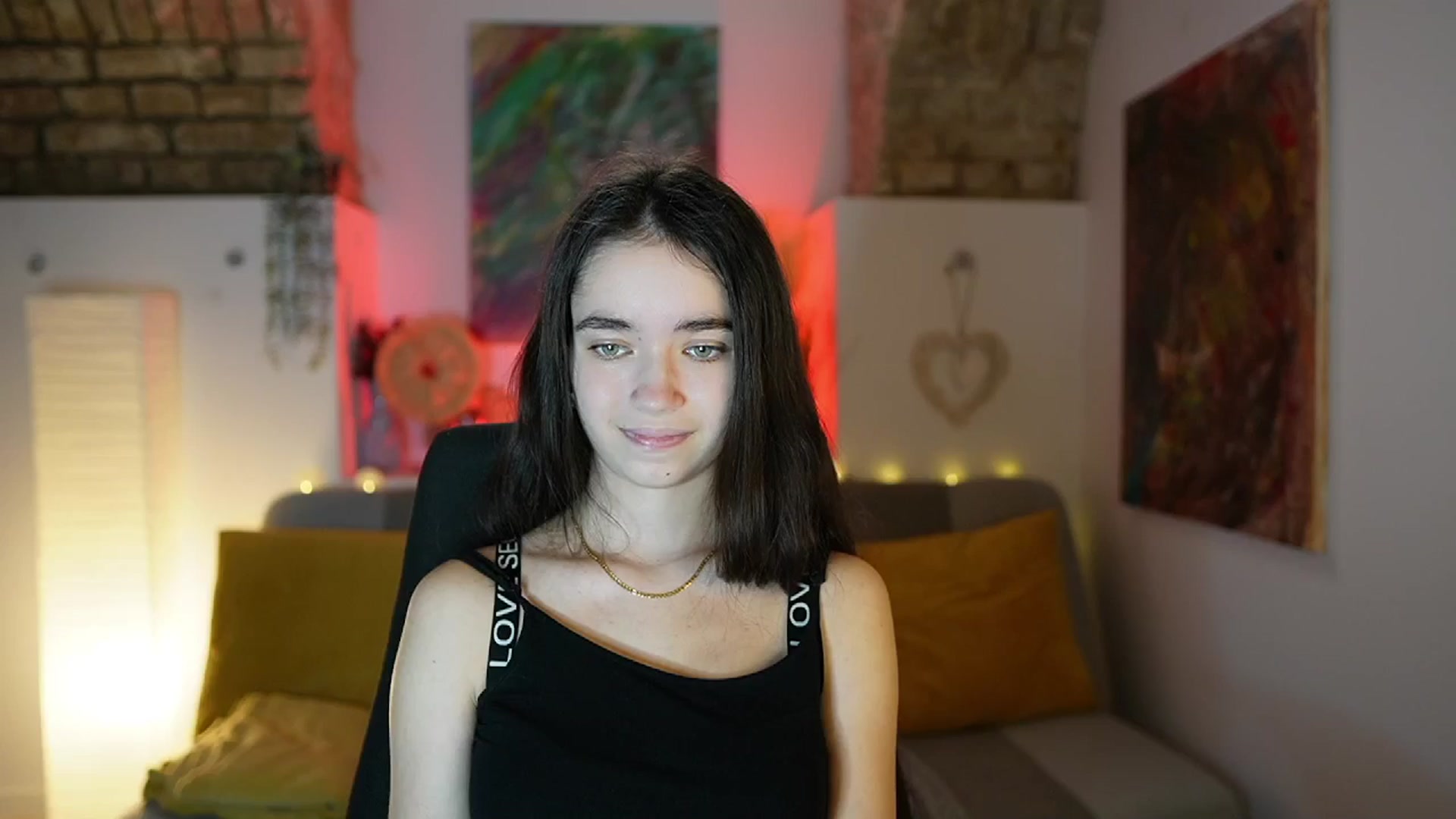 Gallery image thumbnail from Gia_Paige18's myfreecams stream on, 01/11/2025, 10:59 image 19 of 20