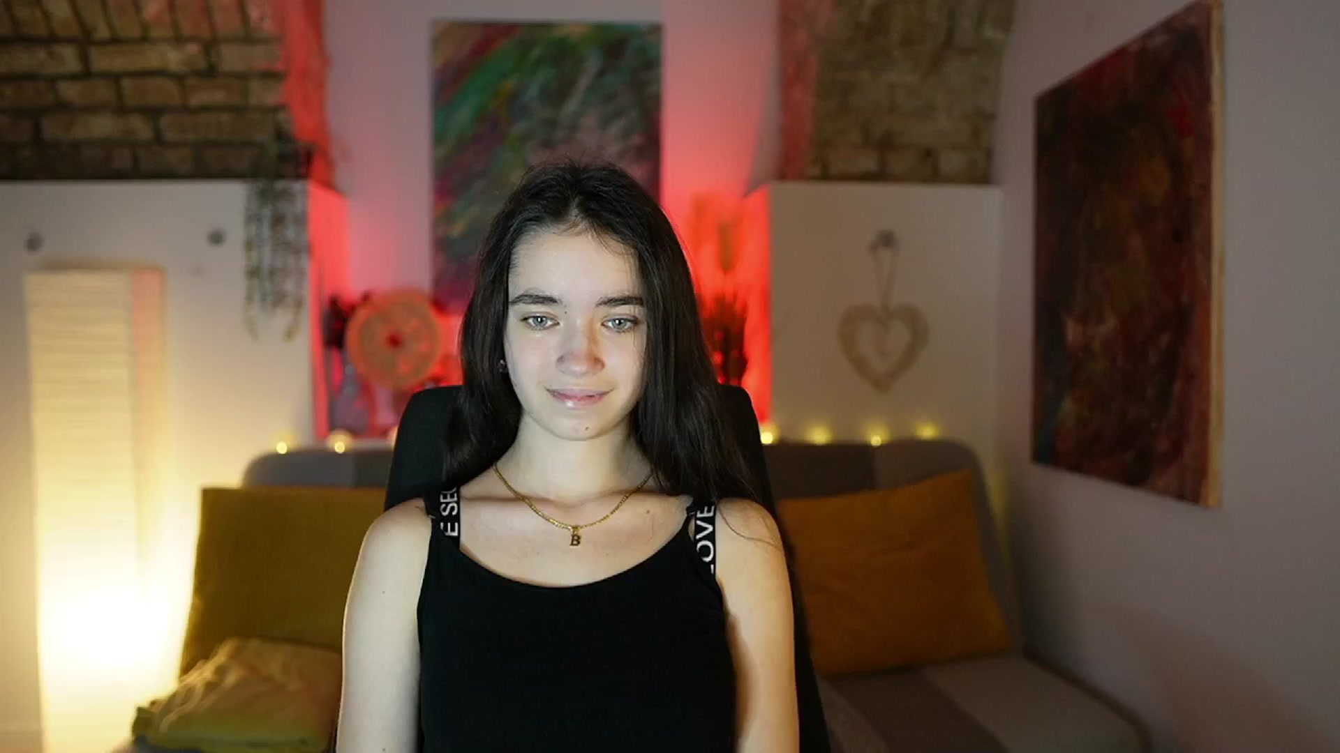 Gallery image thumbnail from Gia_Paige18's myfreecams stream on, 01/11/2025, 13:18 image 15 of 20