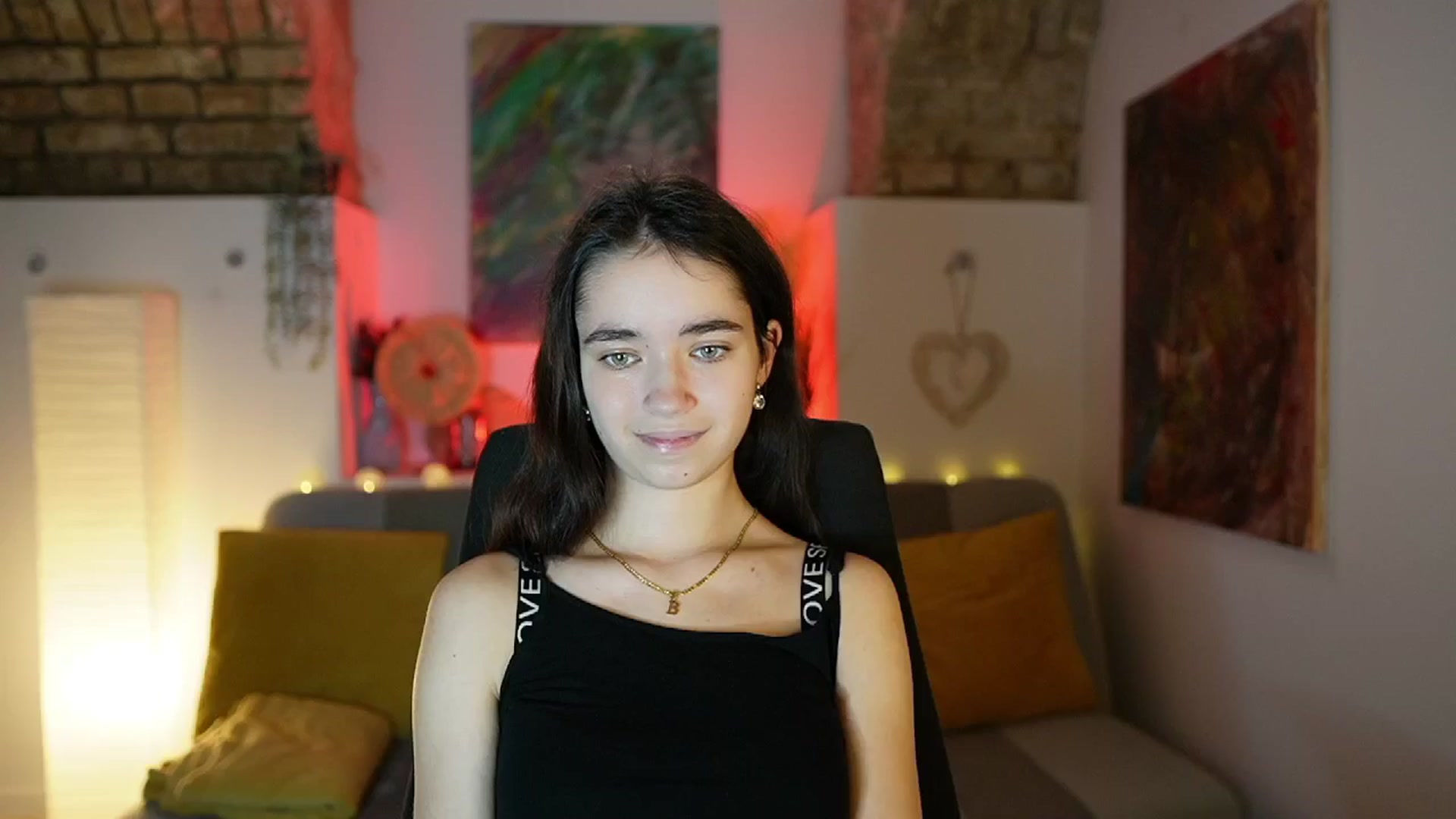 Gallery image thumbnail from Gia_Paige18's myfreecams stream on, 01/11/2025, 13:18 image 13 of 20