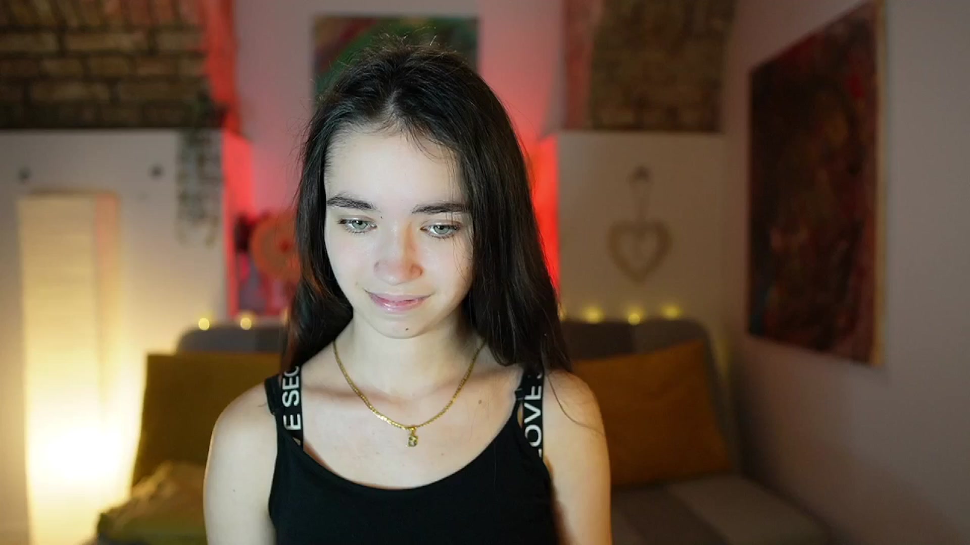Gallery image thumbnail from Gia_Paige18's myfreecams stream on, 01/11/2025, 13:18 image 14 of 20