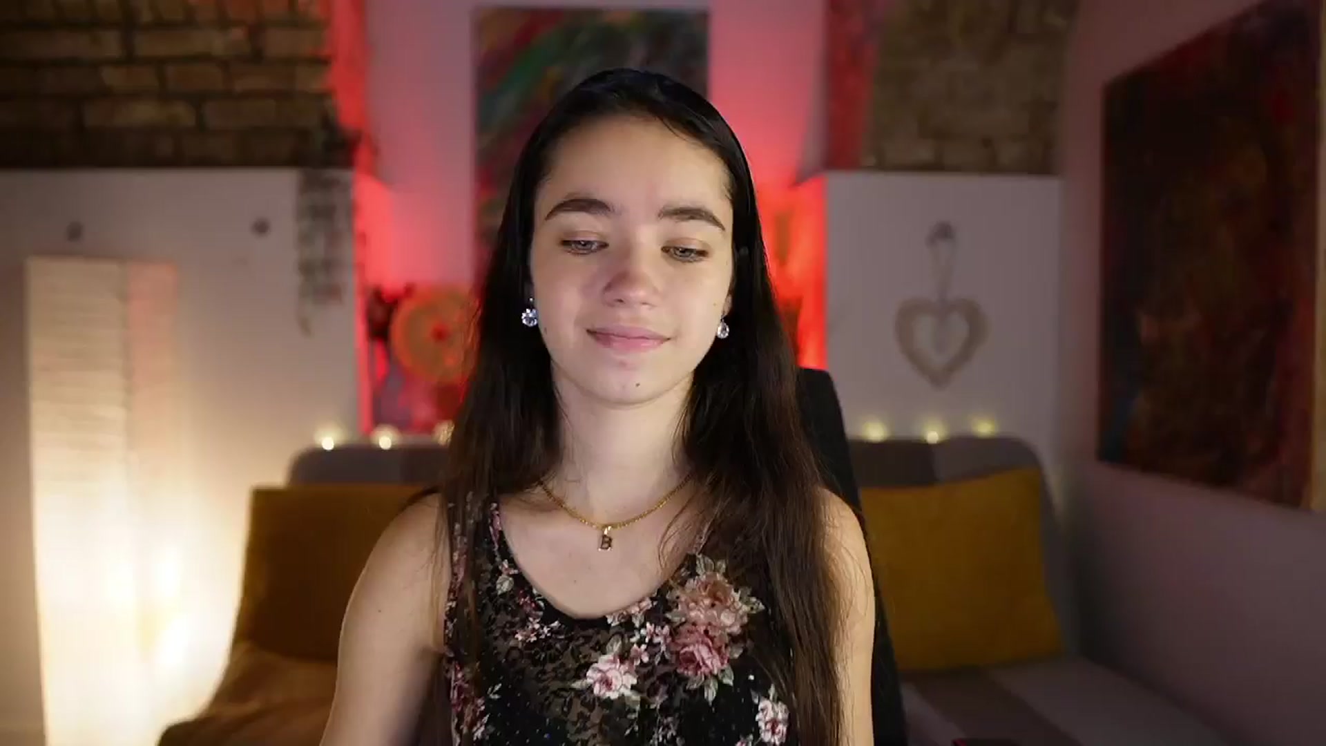 Gallery image thumbnail from Gia_Paige18's myfreecams stream on, 01/16/2025, 10:38 image 3 of 20