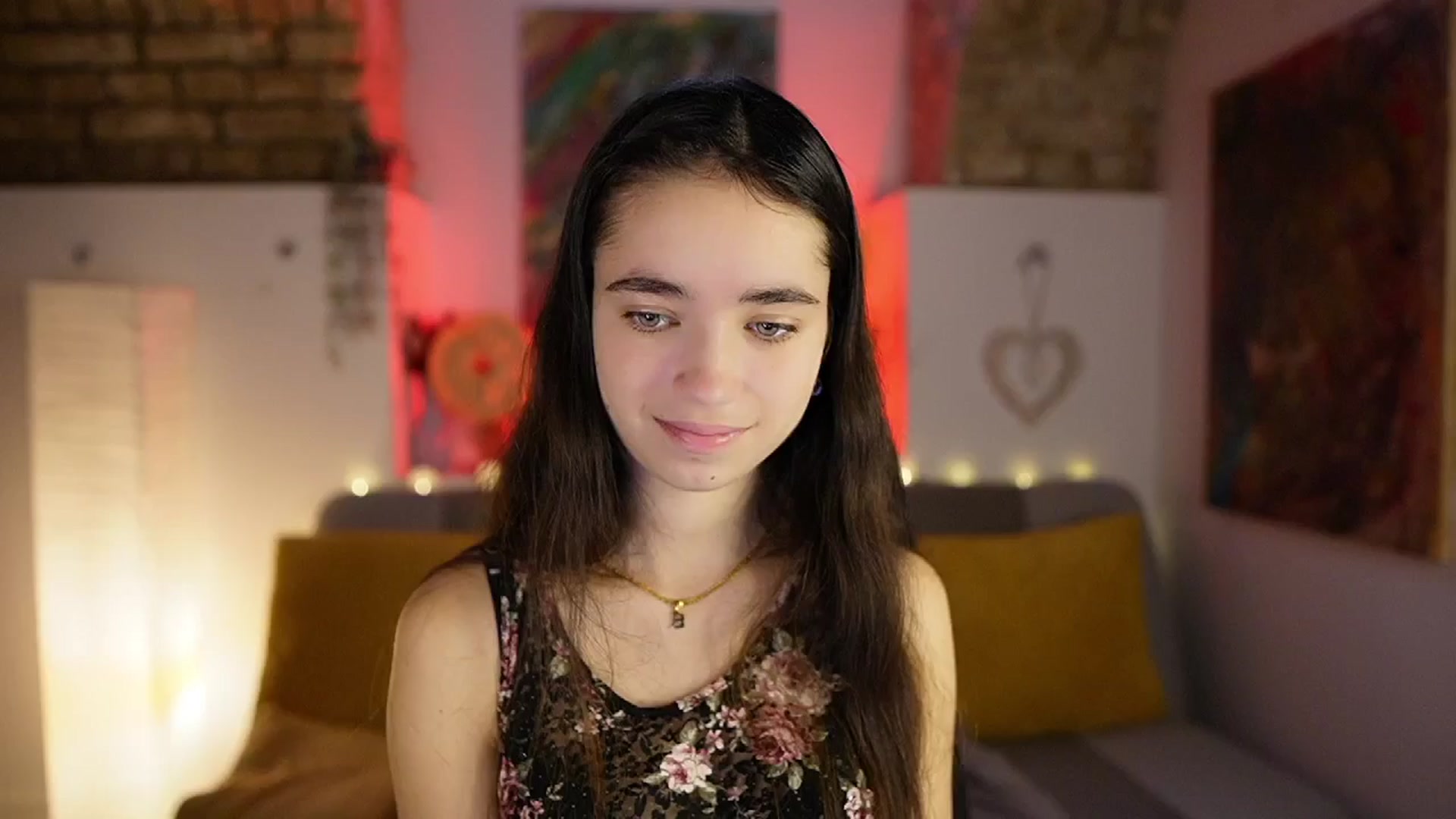 Gallery image thumbnail from Gia_Paige18's myfreecams stream on, 01/16/2025, 10:38 image 13 of 20