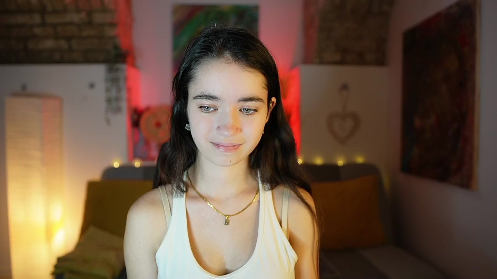 Gallery image thumbnail from Gia_Paige18's myfreecams stream on, 01/17/2025, 11:45 image 16 of 20