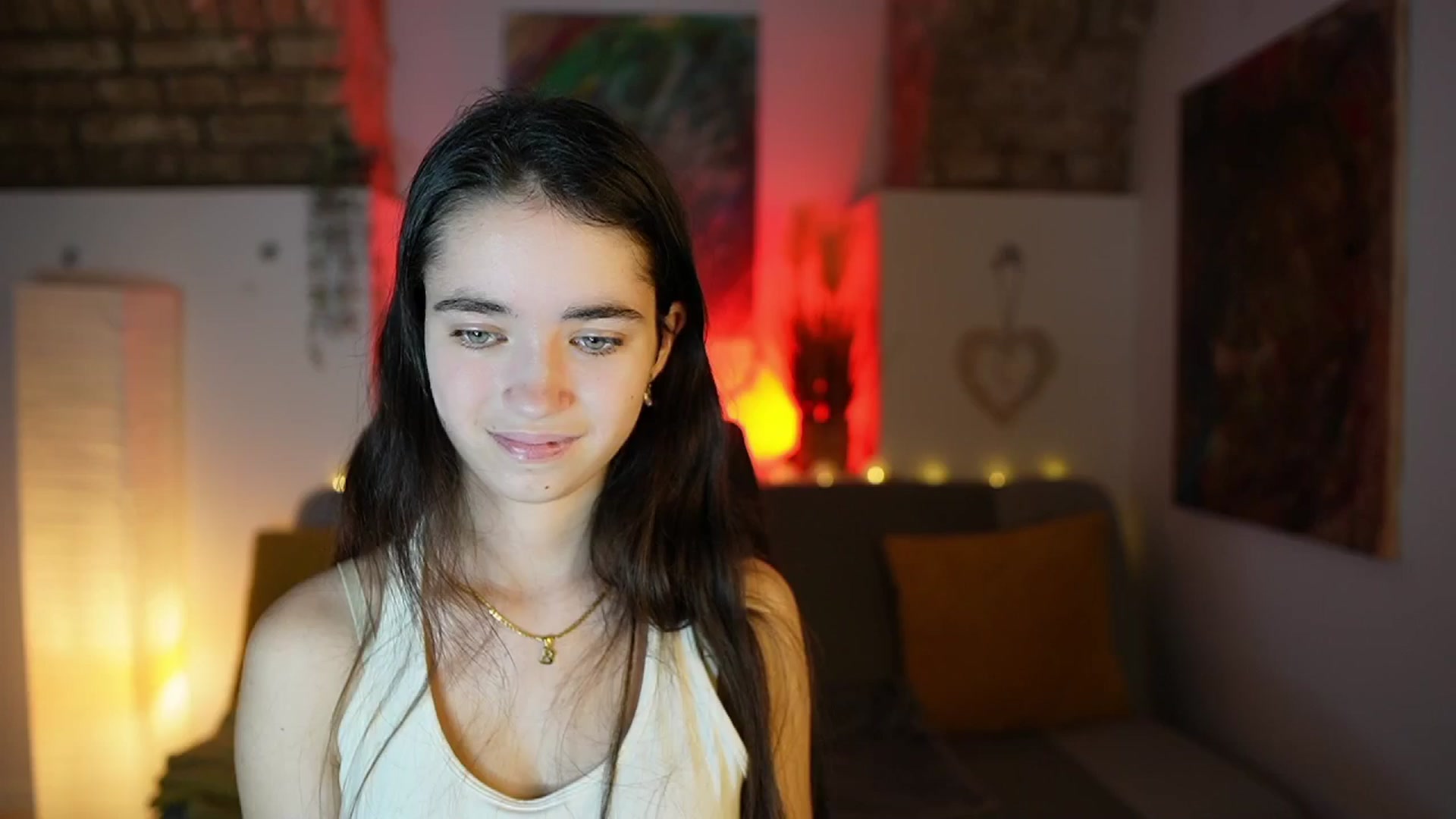 Gallery image thumbnail from Gia_Paige18's myfreecams stream on, 01/17/2025, 14:03 image 12 of 20